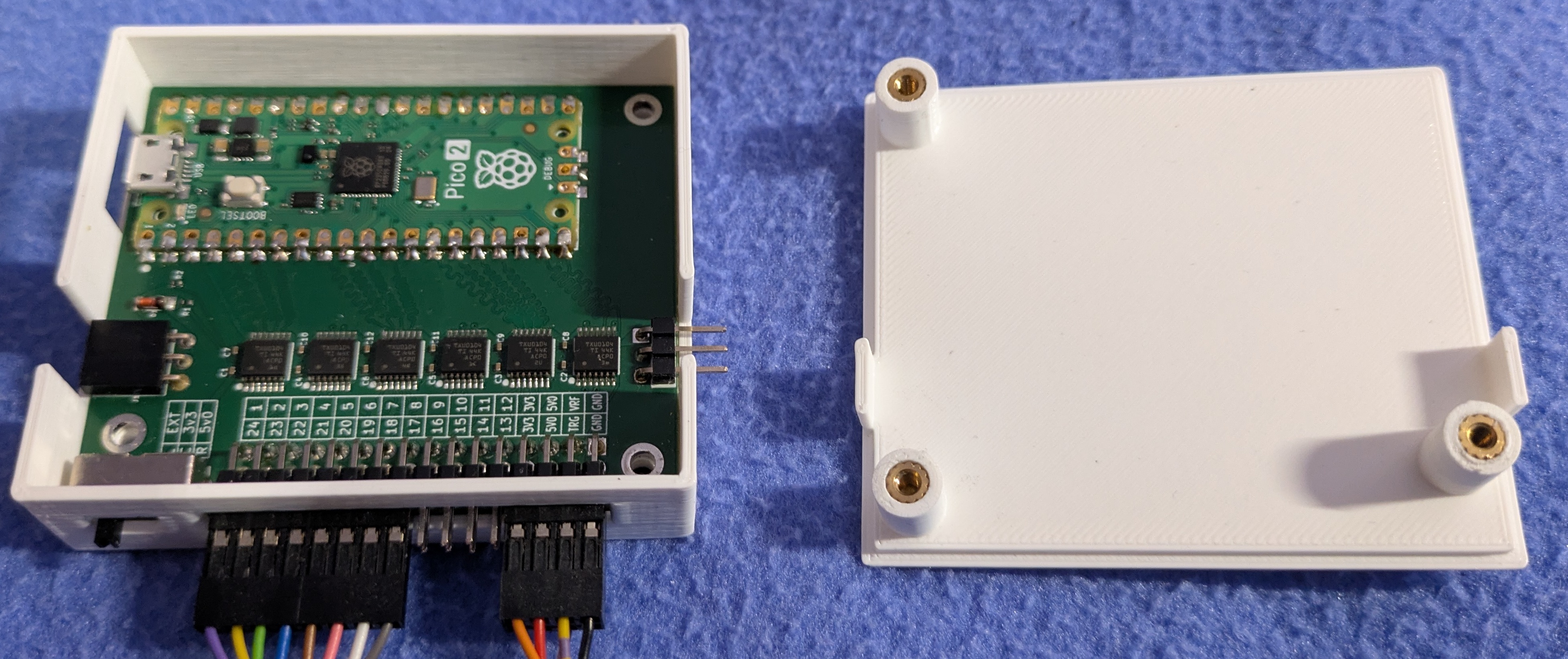 Case for Raspberry Pico LogicAnalyzer (https://github.com/gusmanb/logicanalyzer)
