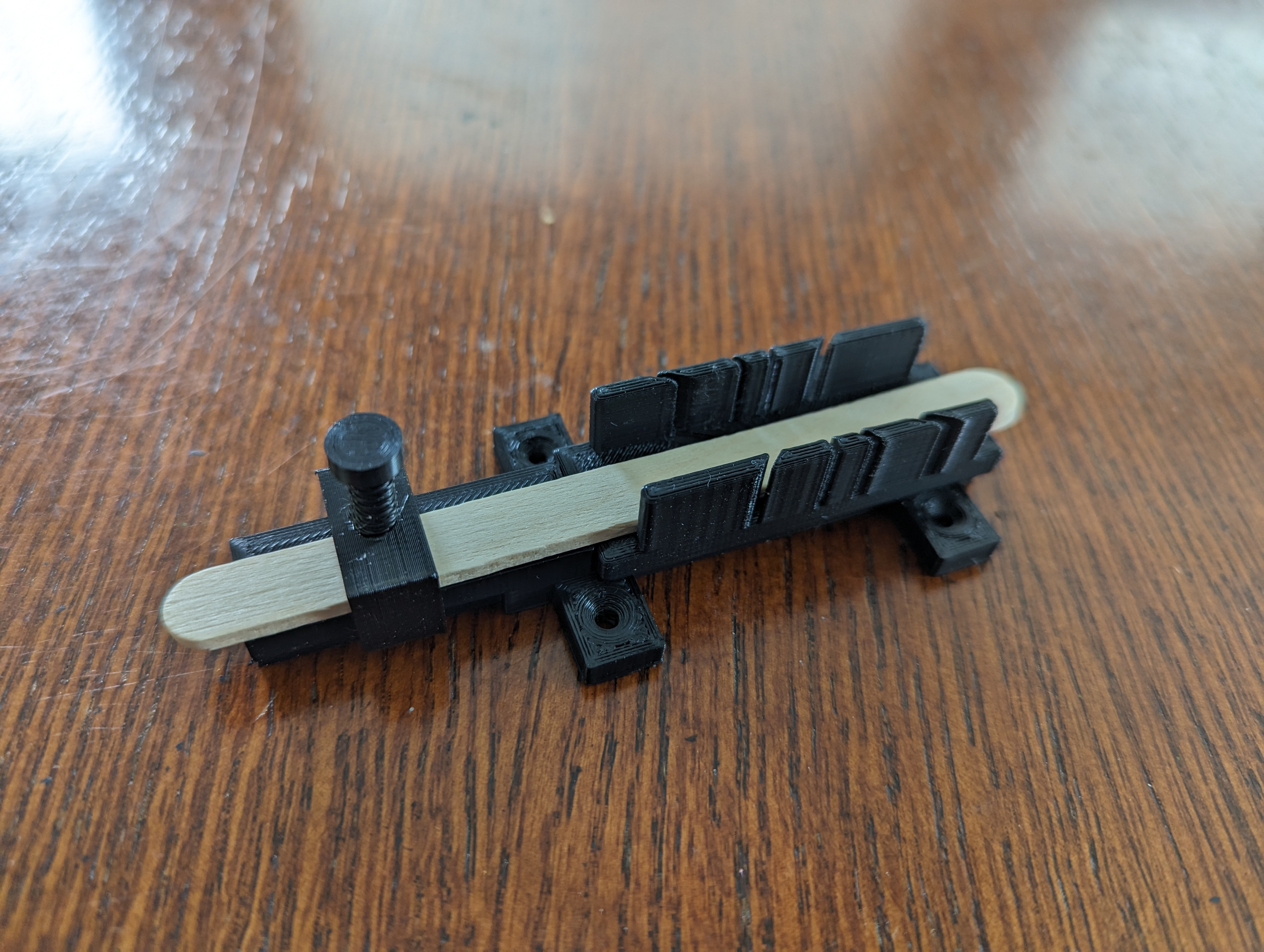 Miniatura 4 do modelo 3D Mini Craft Miter Box Base