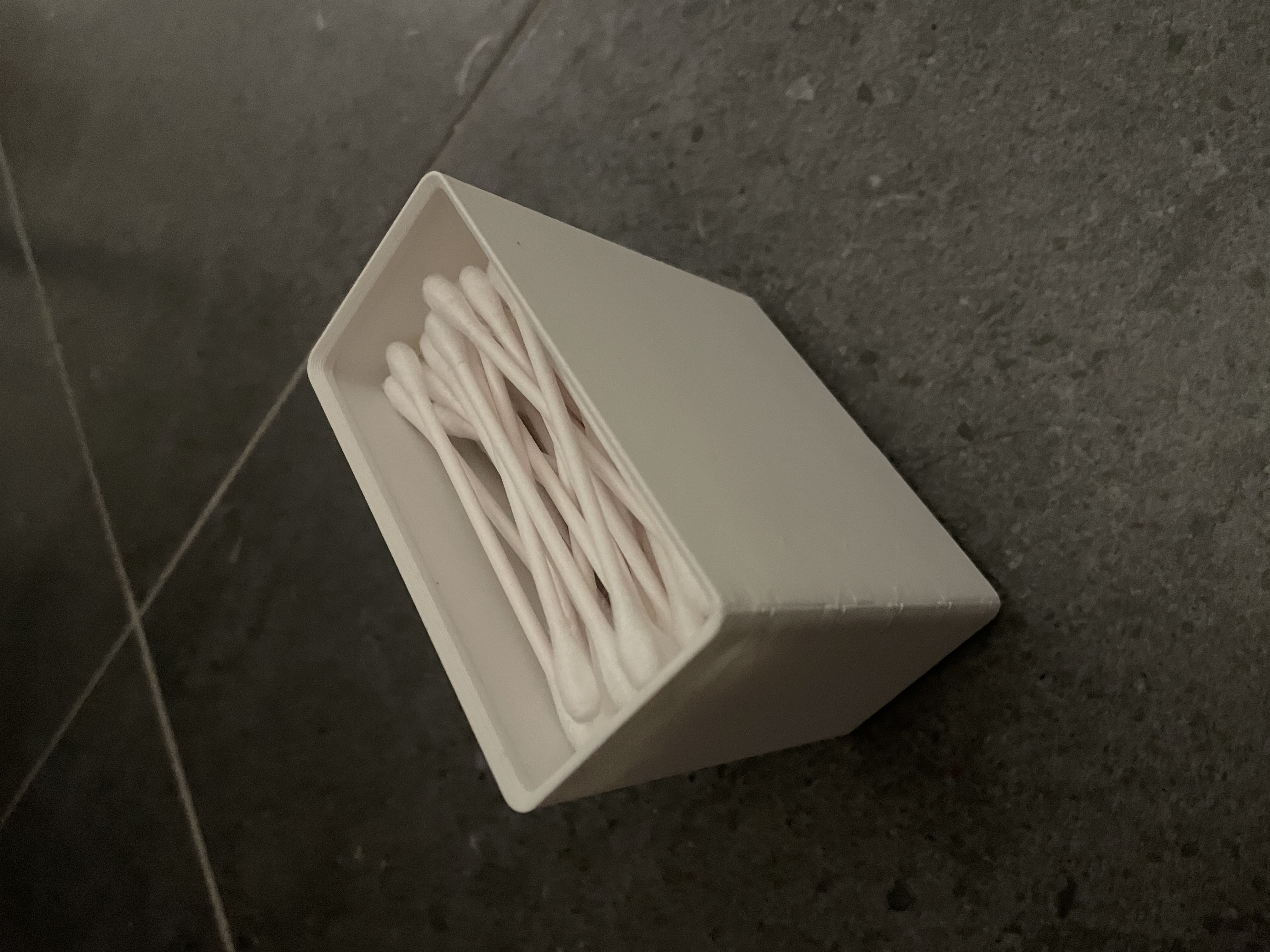 Gridfinity Qtip holder — thumbnail 2