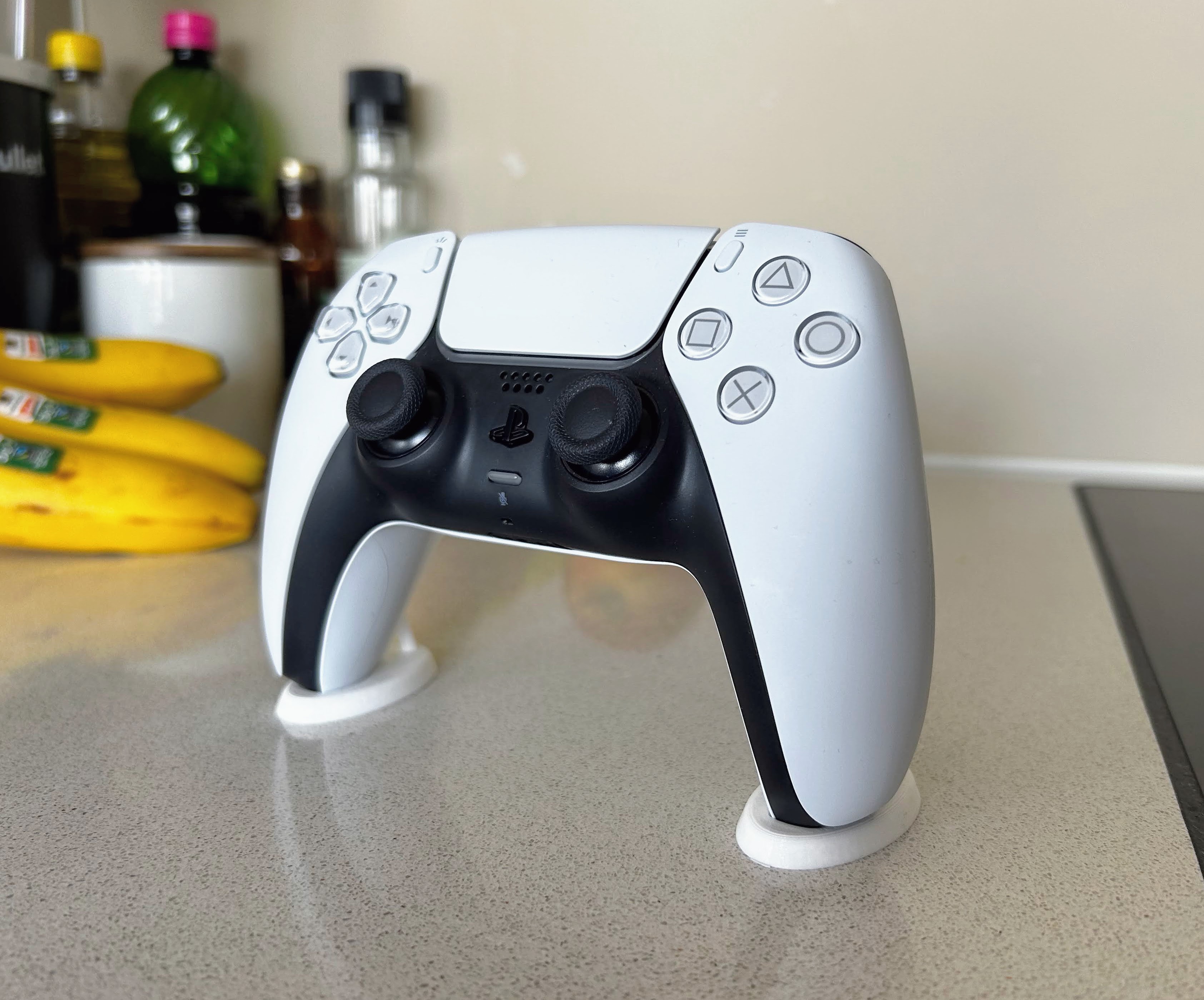 Stealth PS5 Controller Stand