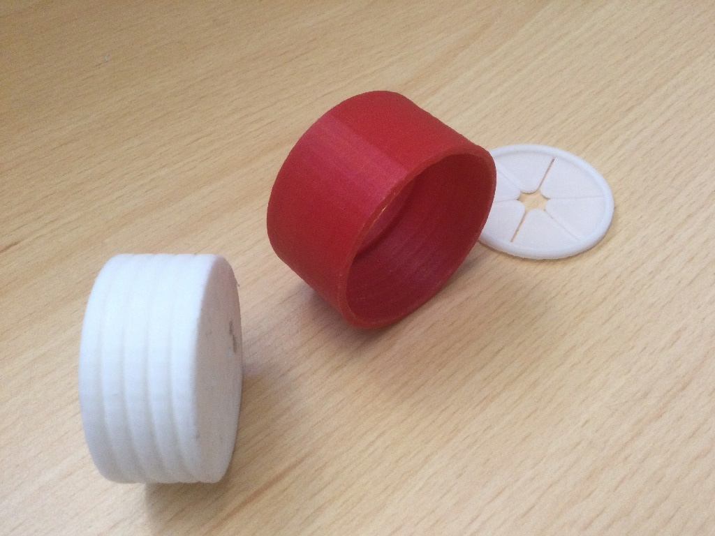 Miniatura 4 do modelo 3D Towel Holder (Customizable)
