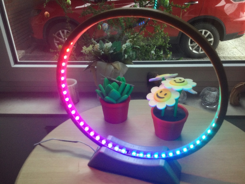Miniatura 2 do modelo 3D Ring Lamp (Customizable)