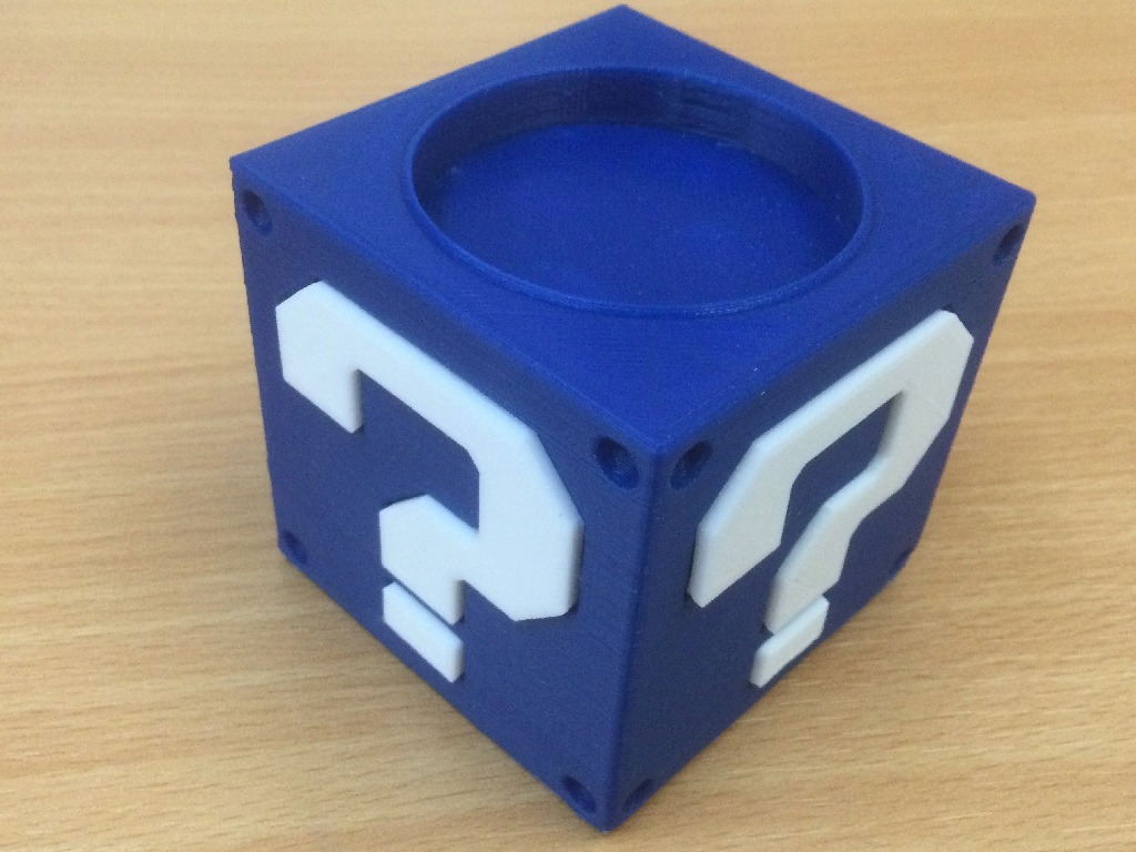 Mario Question Cube - Free 3D Print Model by CosplayItemsRock