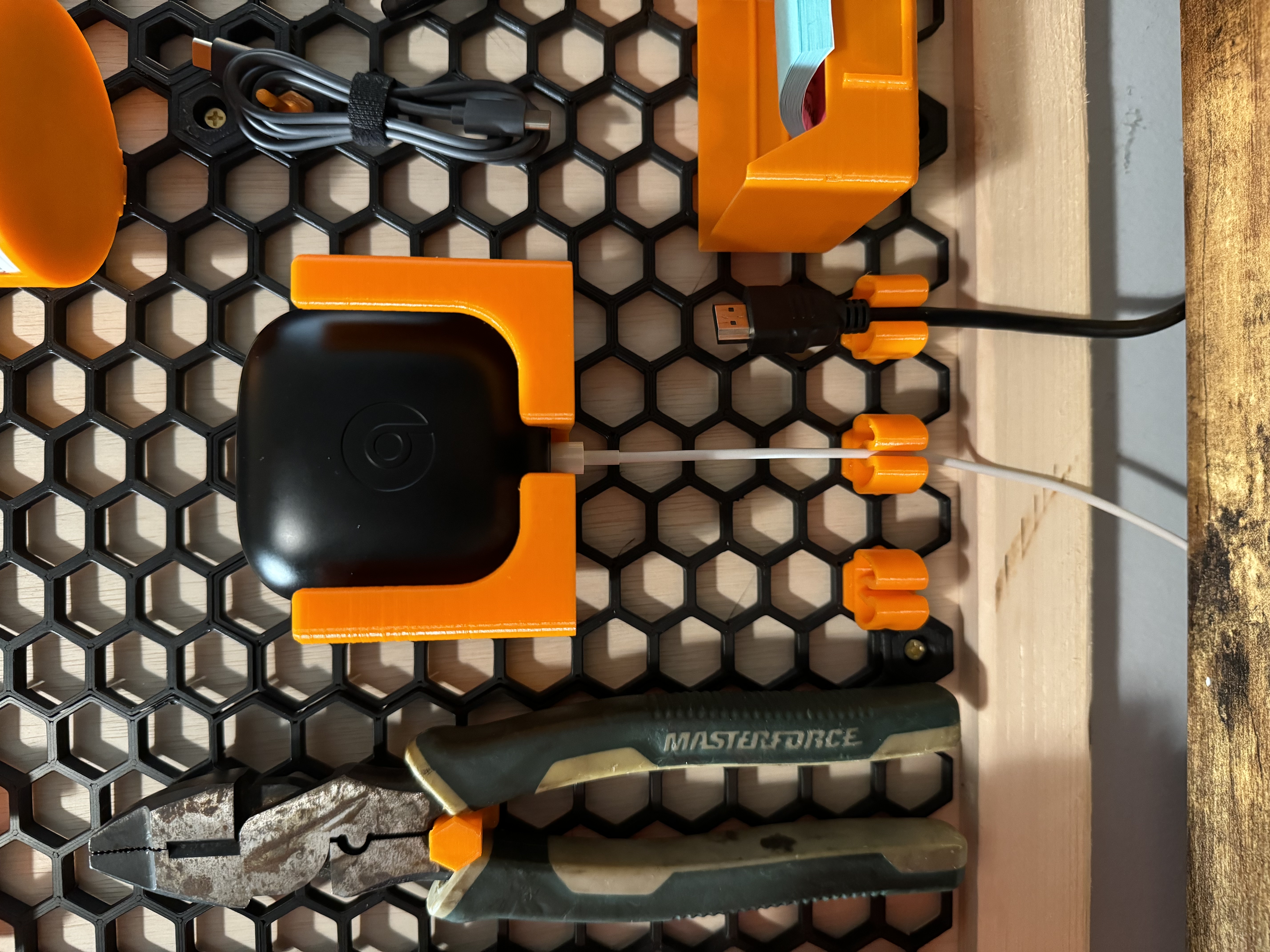HSW Powerbeats Holder