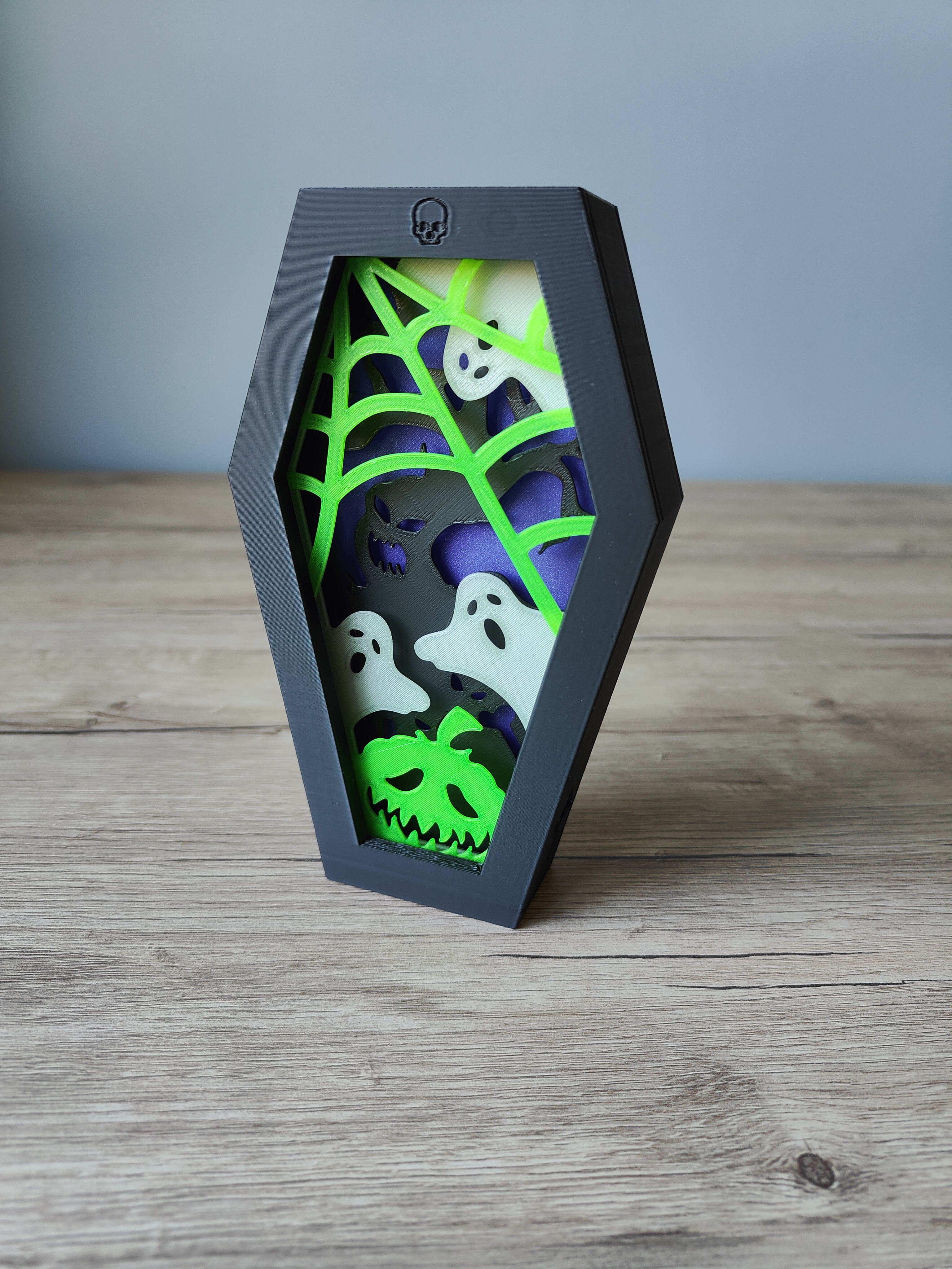 Miniatura 4 do modelo 3D Ghosts Coffin Box