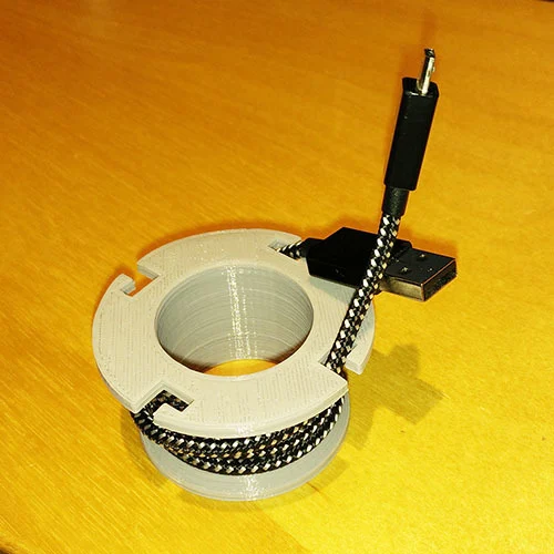 USB Cable Spool by Rhaph | Download free STL model | Printables.com