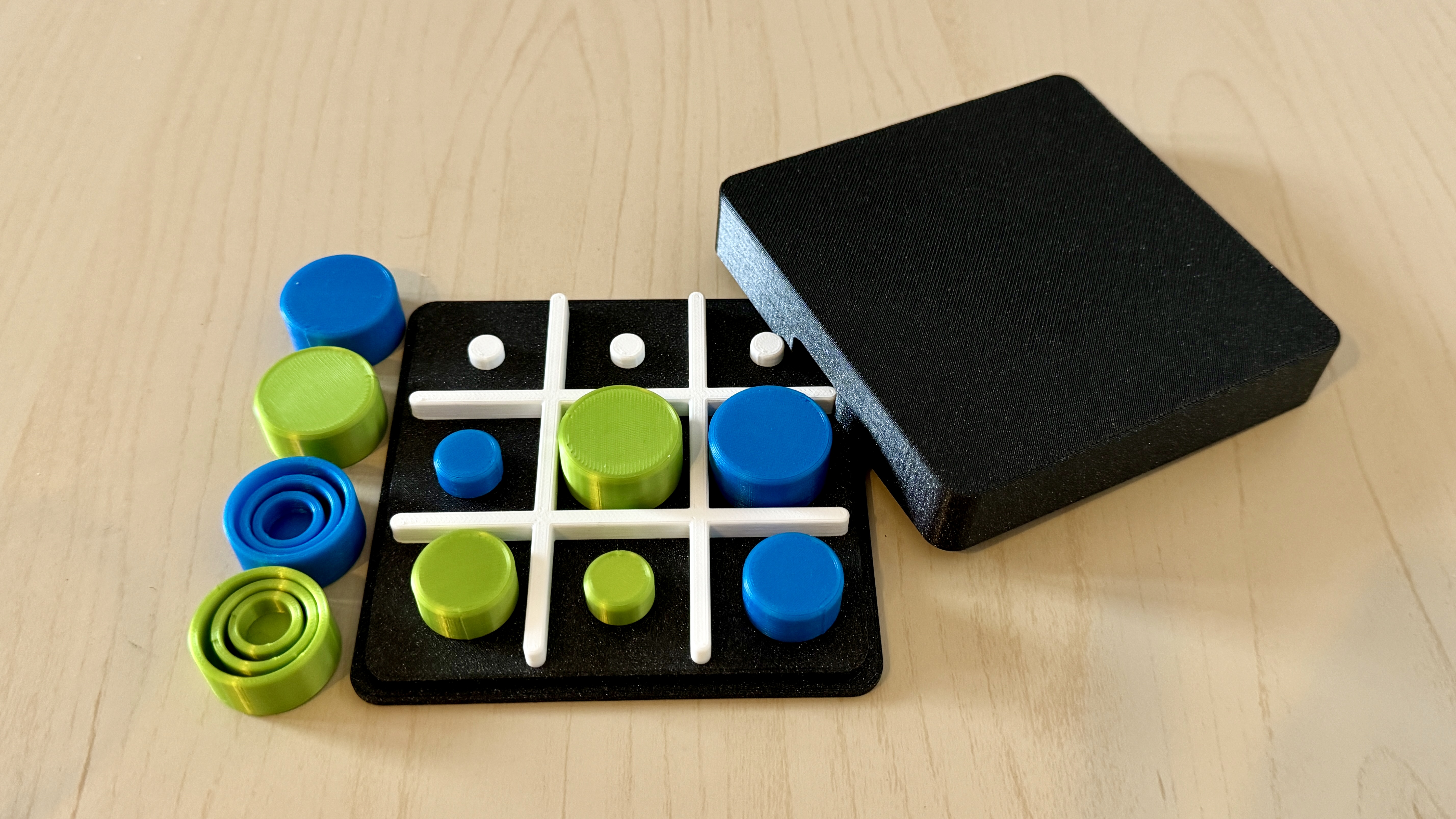 Tic Tac Cap - Remix board with lid 3D model thumbnail