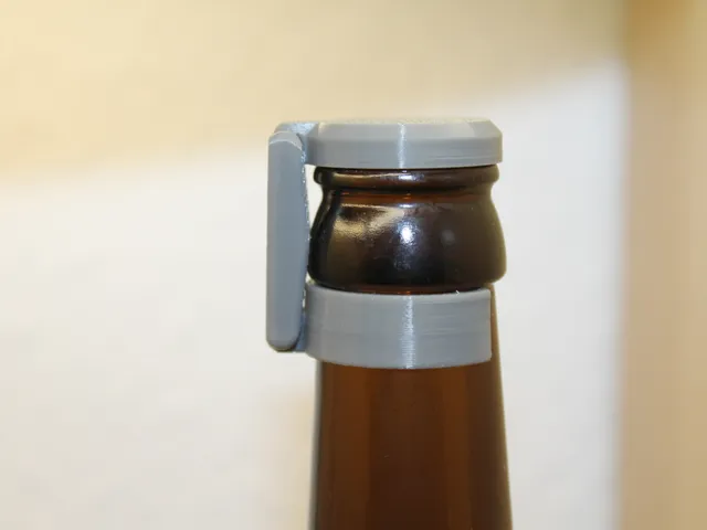 Klappdeckel für Bierflasche (print in place)