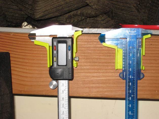 Miniatura 3 do modelo 3D Digital Caliper Holder