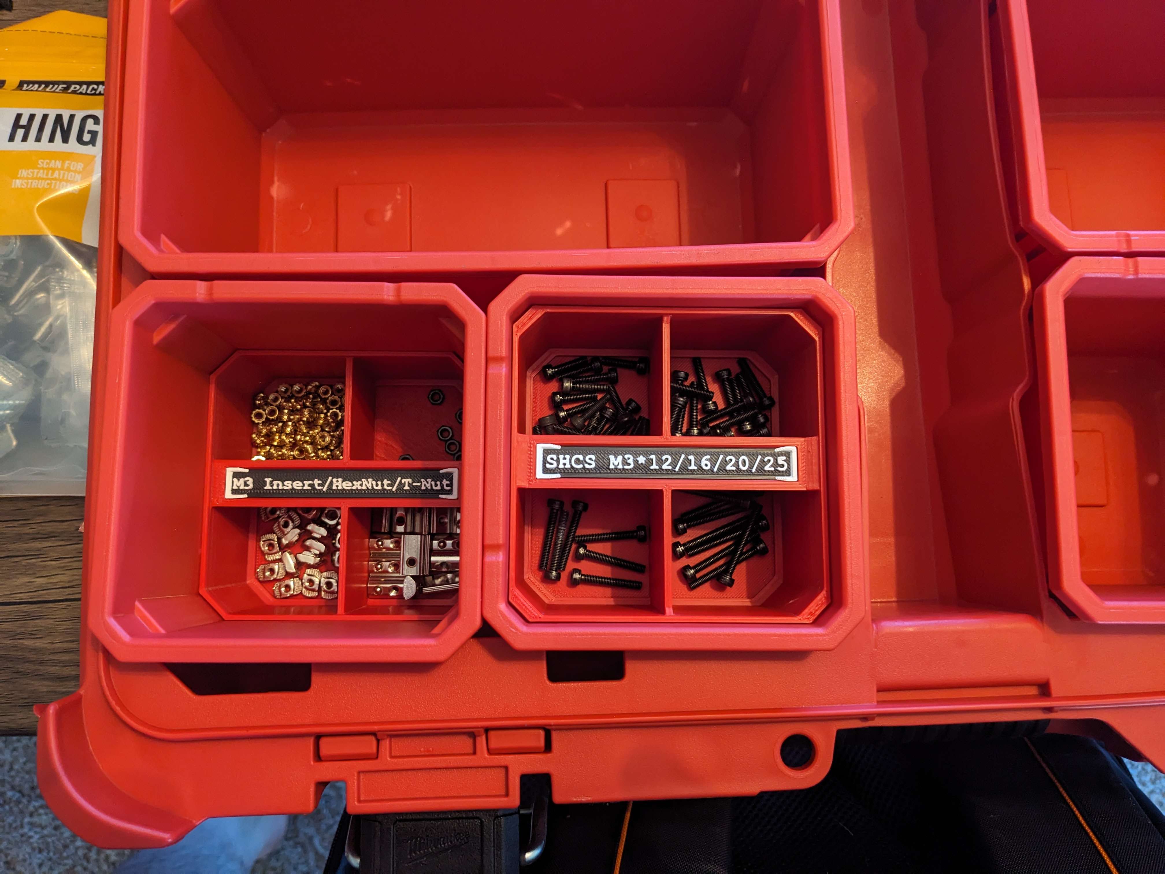 PackUp + Lables Nesting Bin Remix for Milwaukee Packout 3D model thumbnail