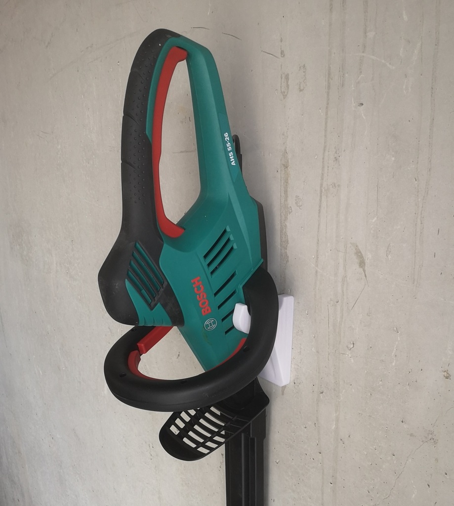 Bosch hedge trimmer wall mount by Forfelet | Download free STL model ...