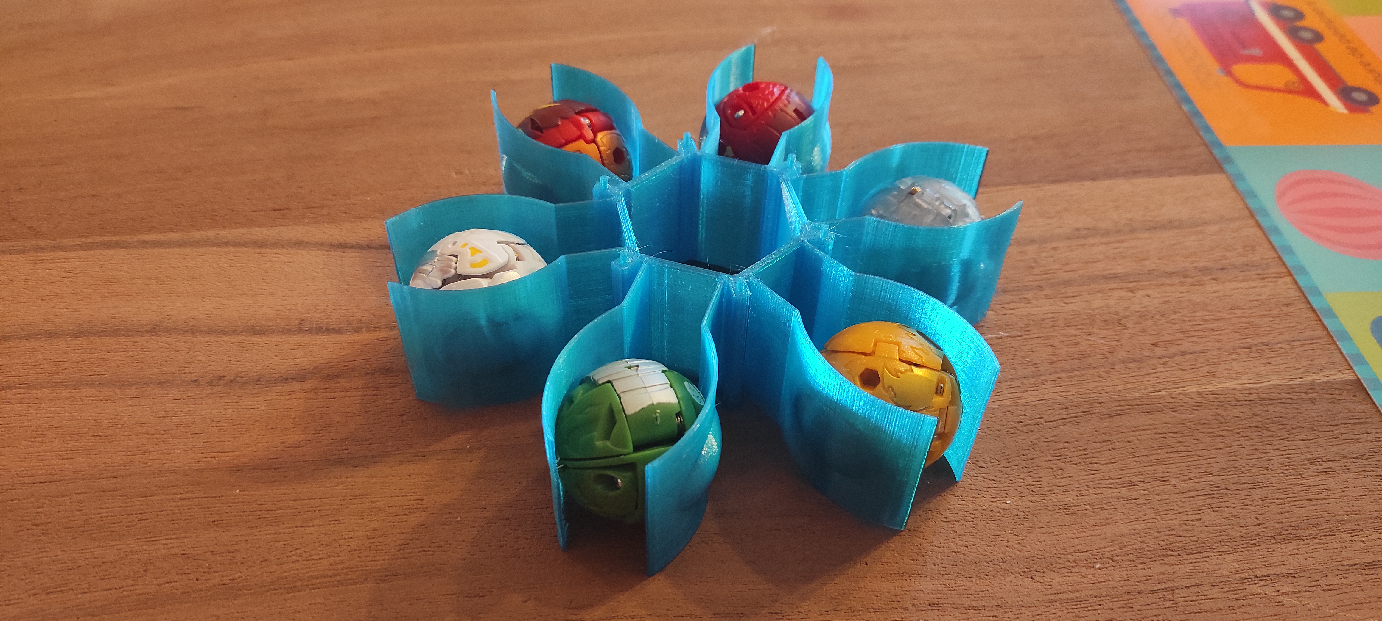 Bakugan holder stackable