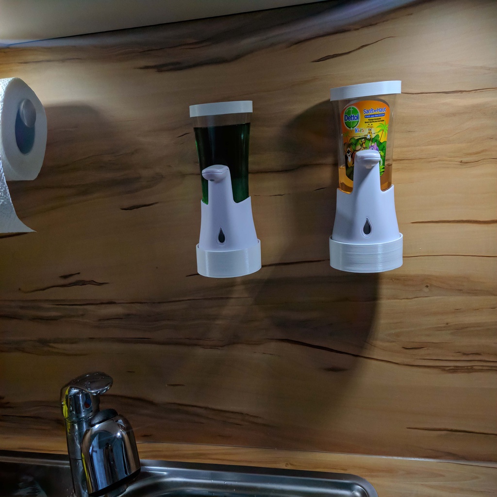 Dettol Sagrotan refill and wall mount