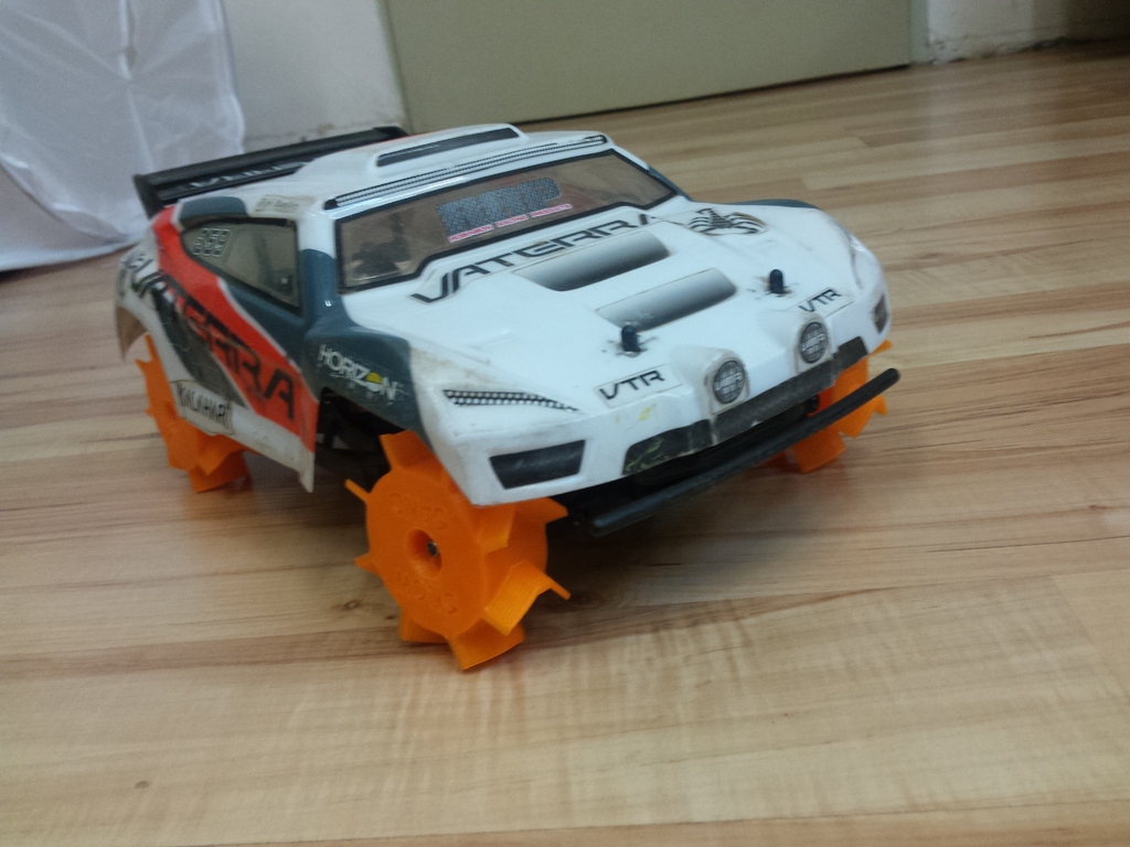 snow / sand tyre 1/14 rc car ( vaterra kalahari)