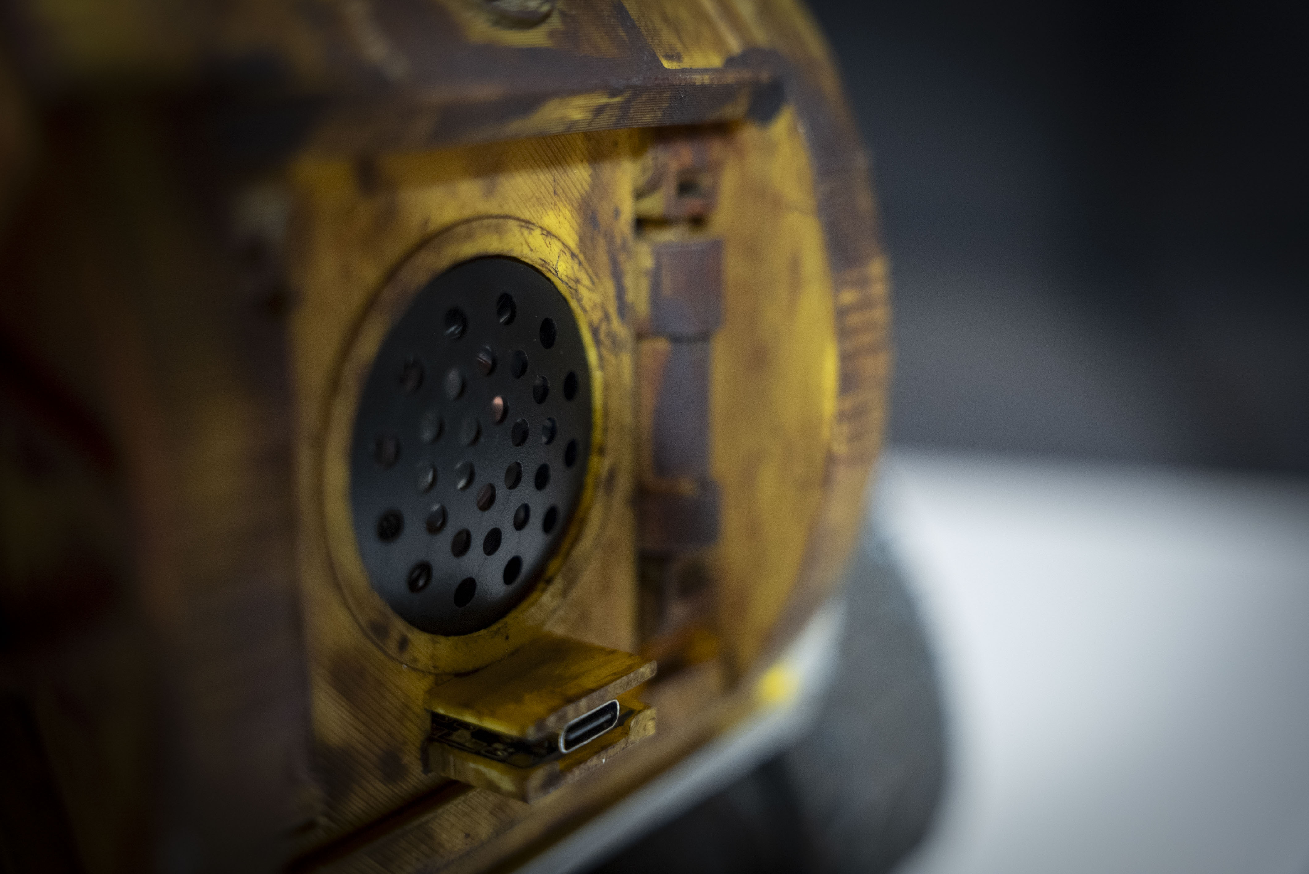 Miniatura 3 do modelo 3D WALL-E - Alarm Clock Lamp