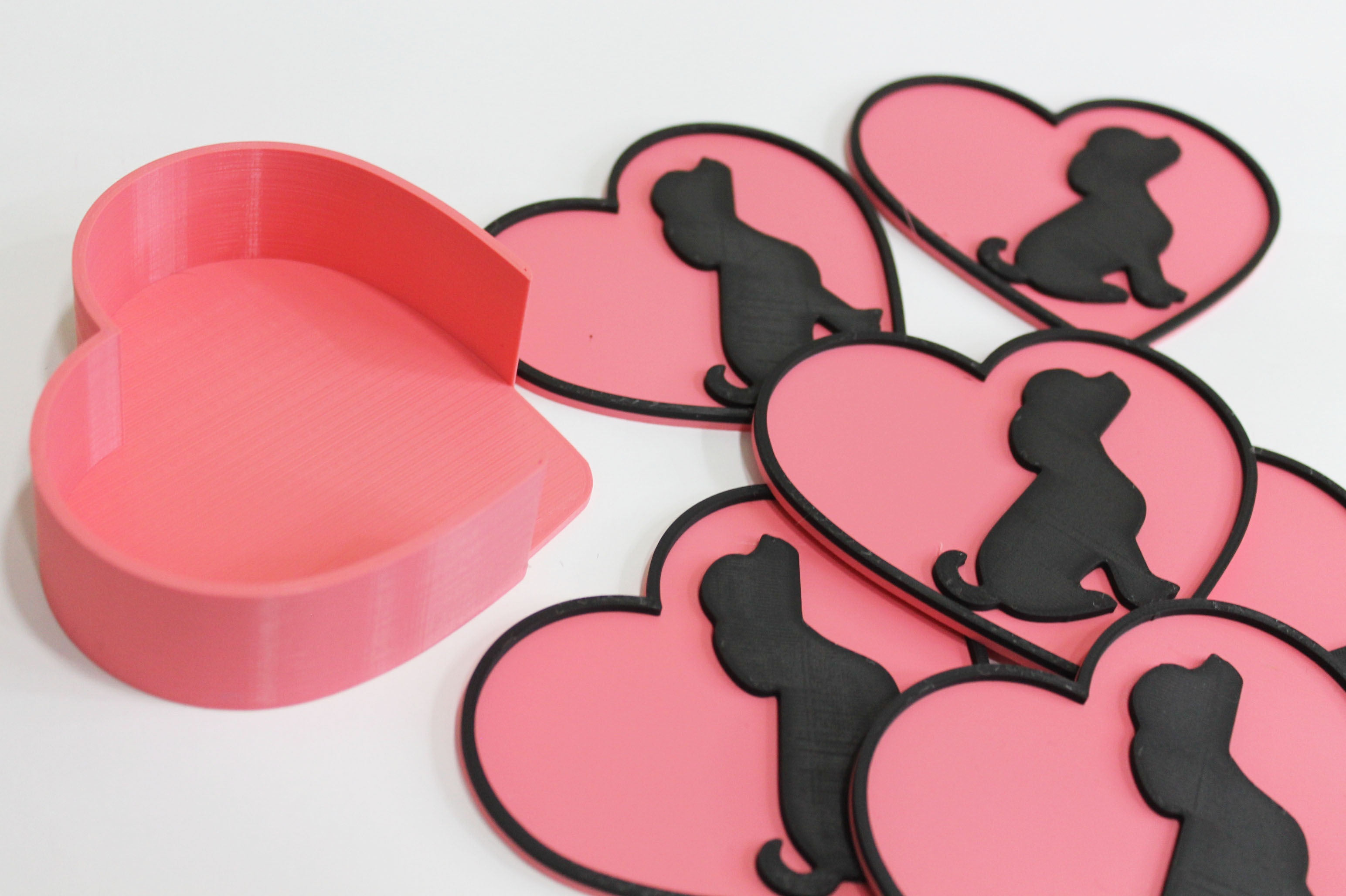 Miniatura 2 do modelo 3D Dog heart coaster