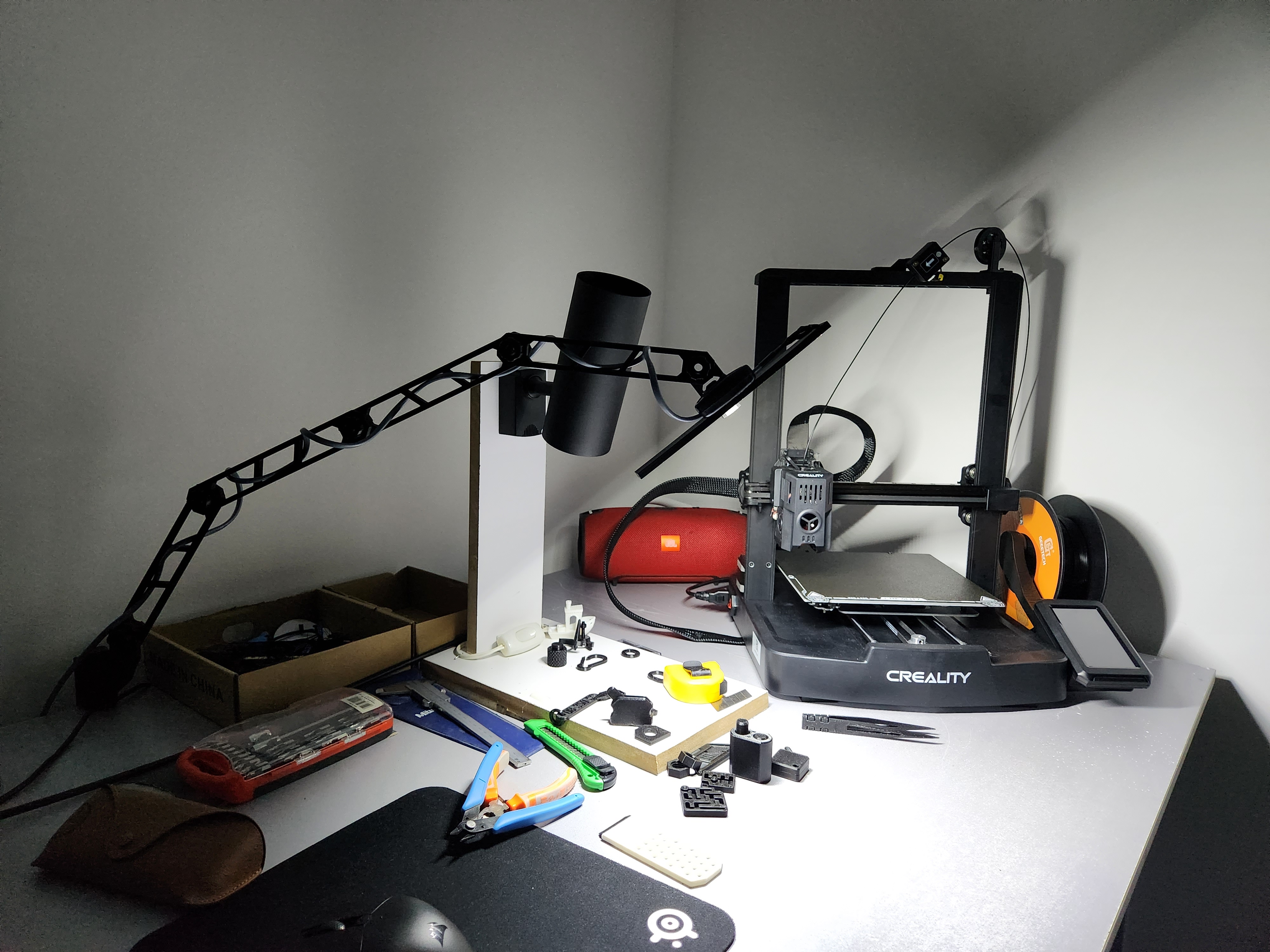 Miniatura 8 do modelo 3D Articulating Desk Lamp