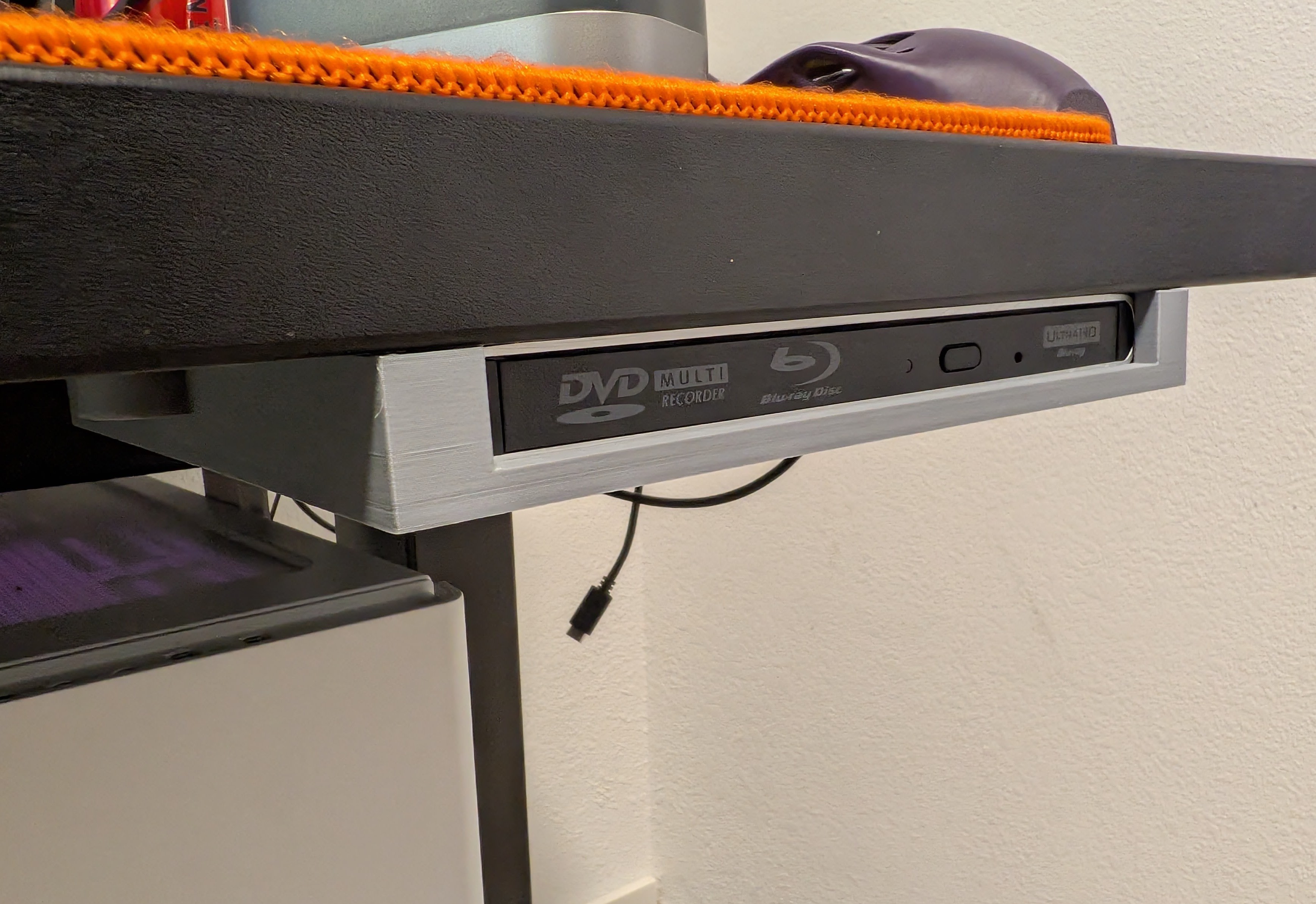 Archgon UHD 4k Bluray Under Desk Mount