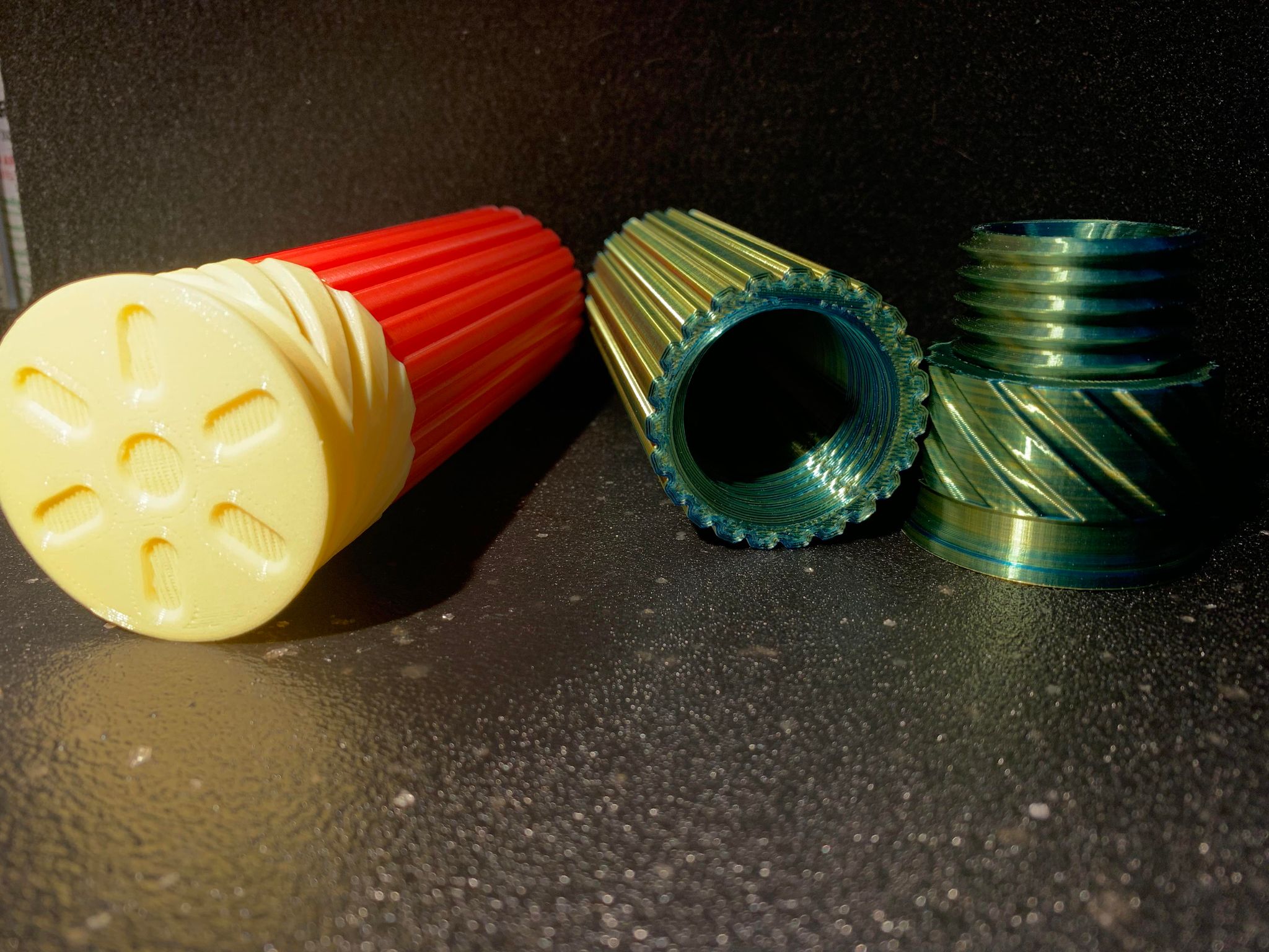 Miniatura 4 do modelo 3D Sci-fi shotshell container