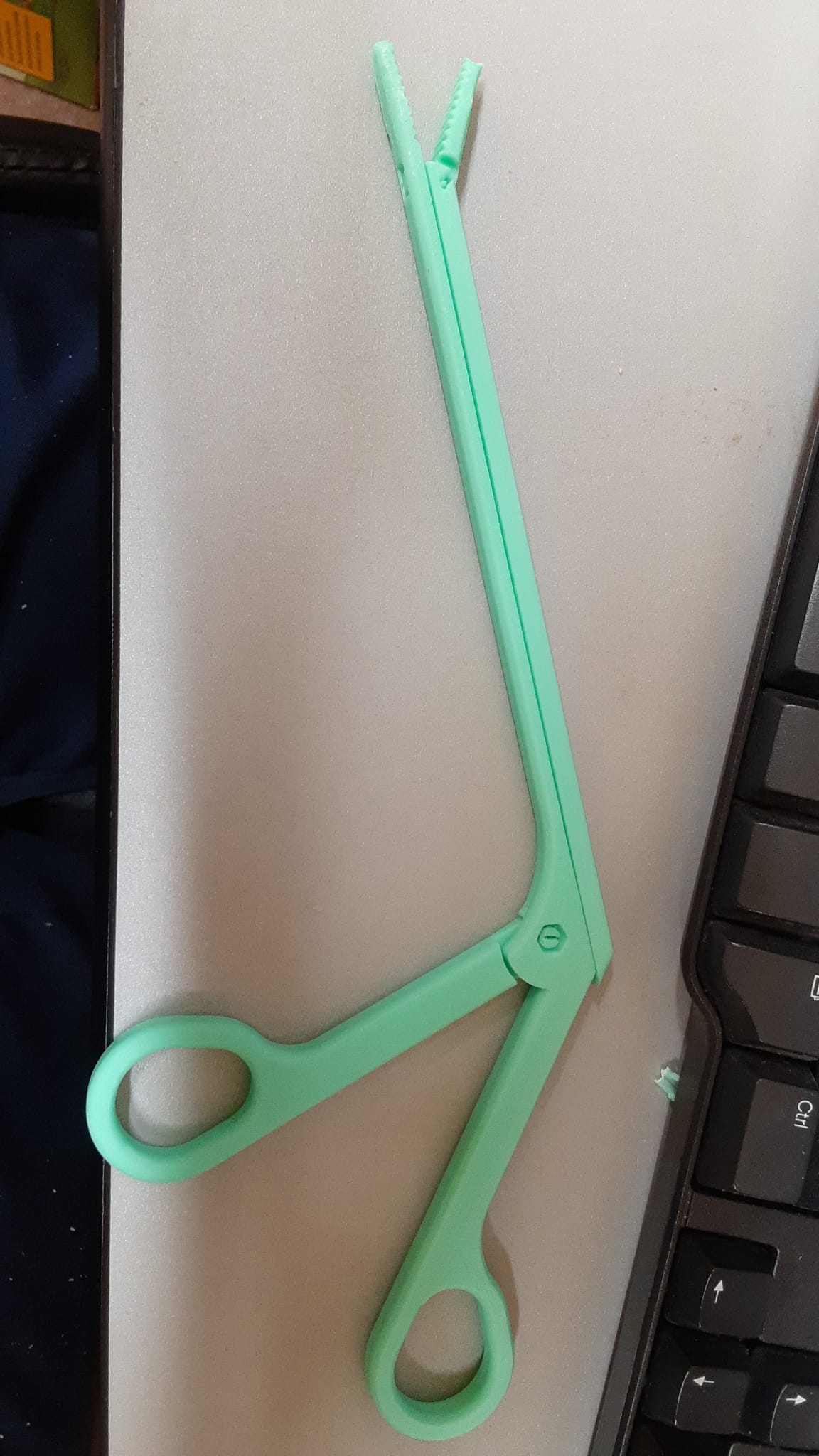 Hartmann Micro forceps (pliers) - No Hardware
