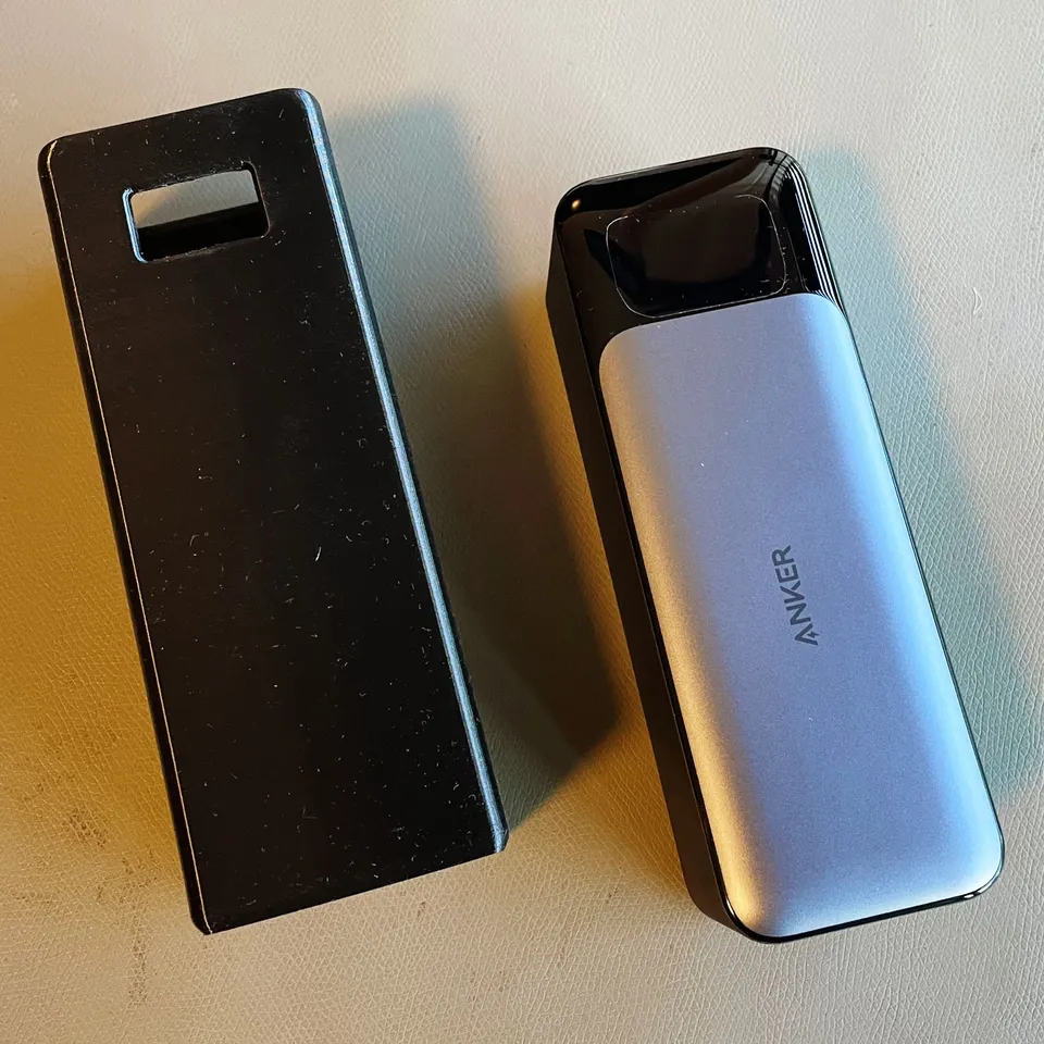 Anker 737 Power Bank (Powercore 24K) TPU Case by JJ Anker 737 Power Bank (Powercore 24K) TPU Case by JJ