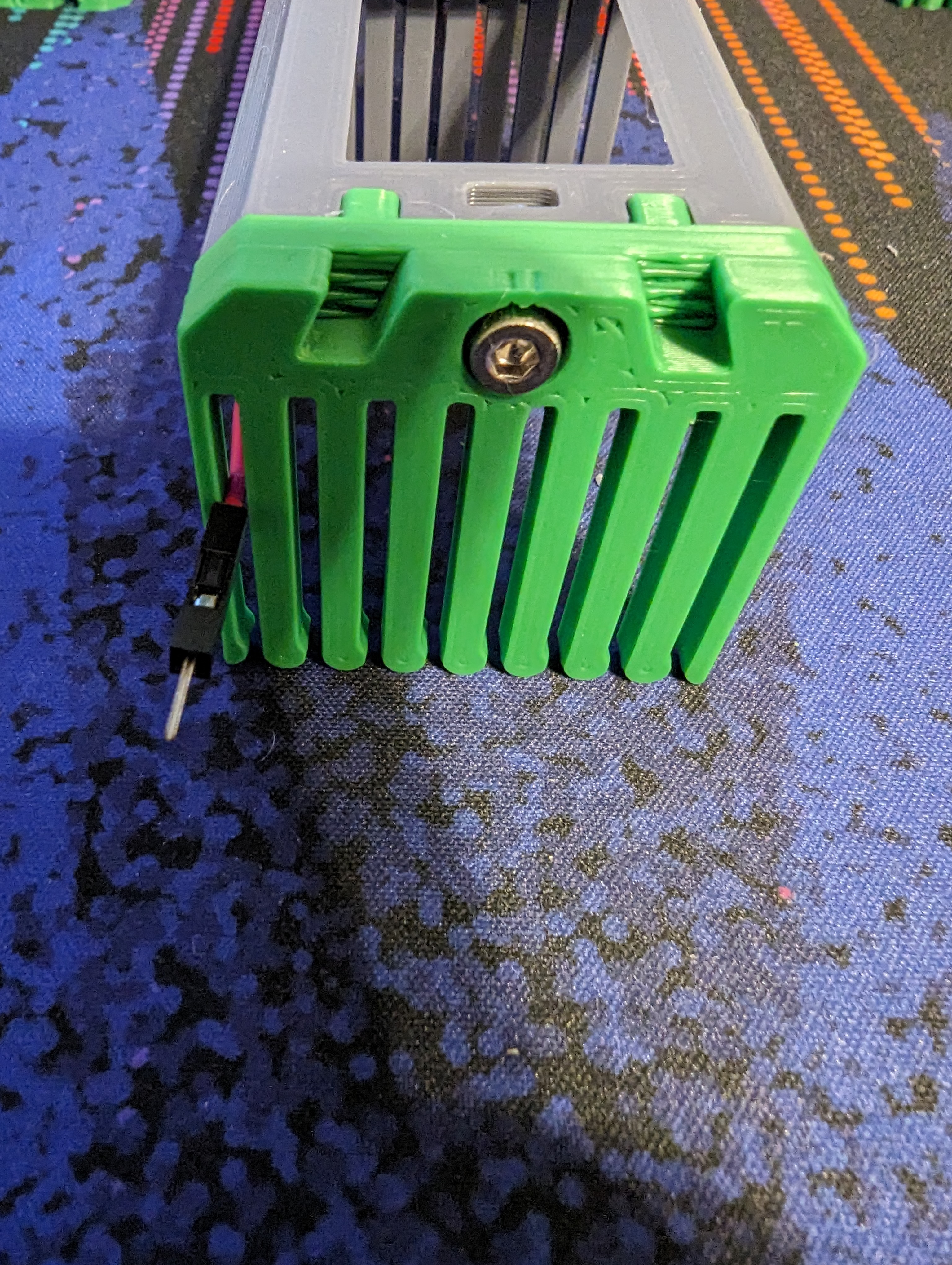 Jumper Wire Comb Widened and centered