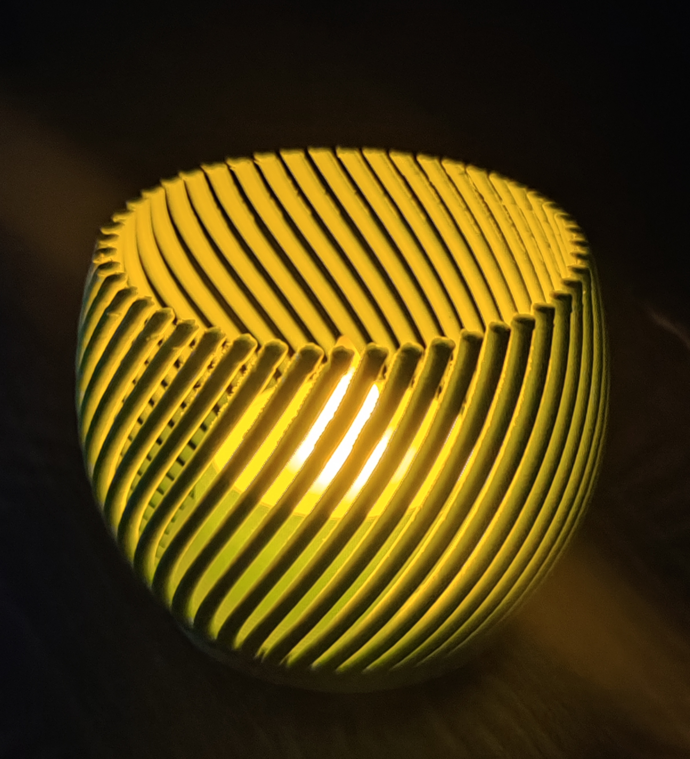 Tealight cup/holder (Easter egg remix) — miniatura 4