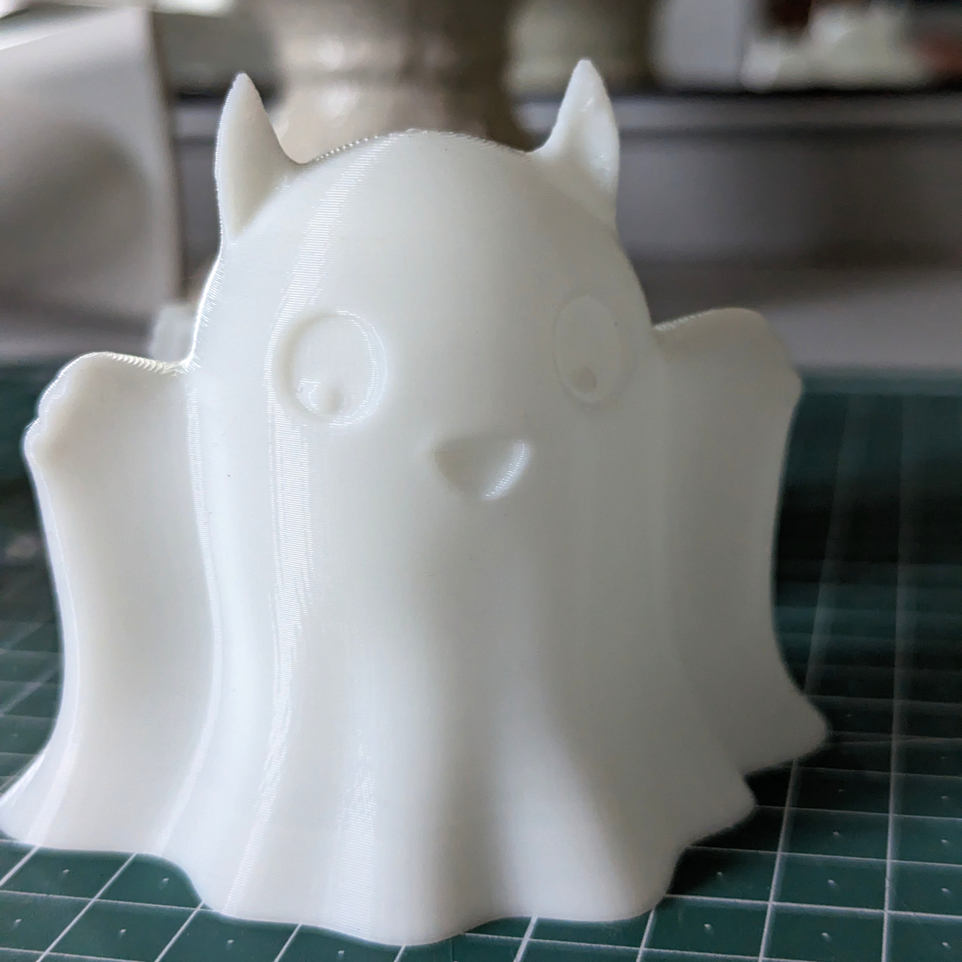 GHOST HALLOWEEN DECORATION