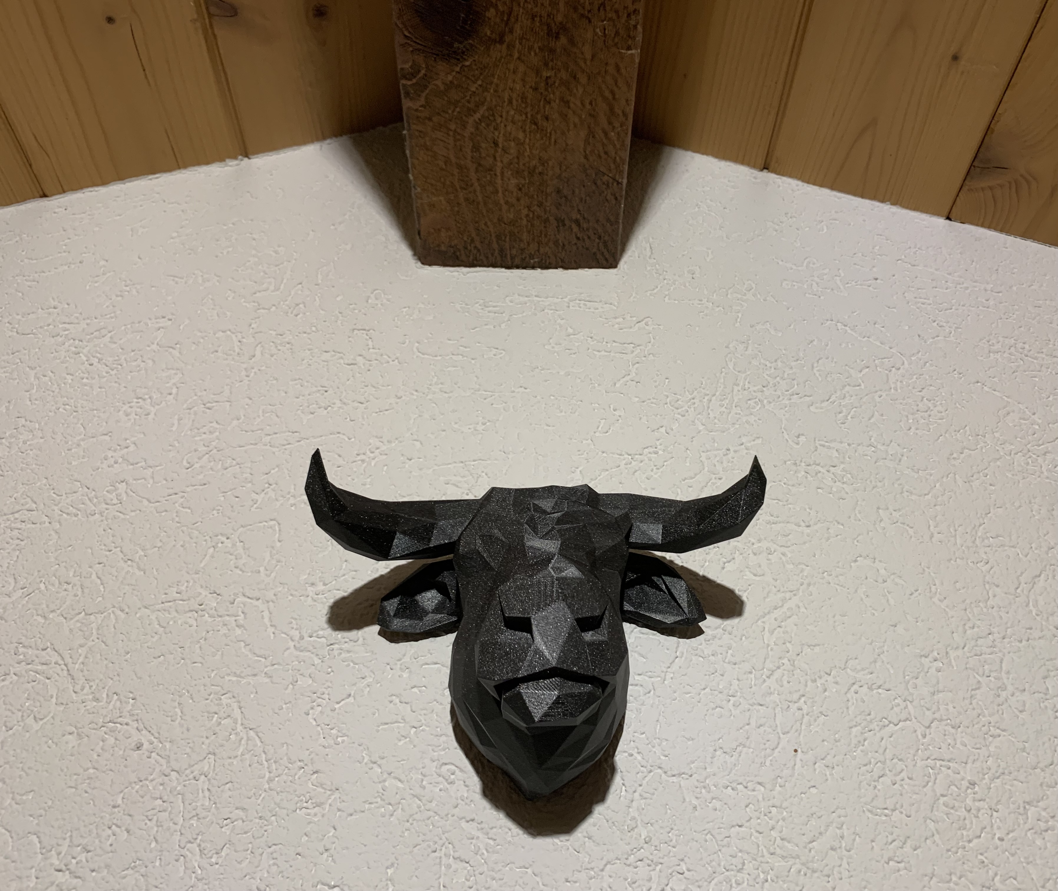 Miniatura 2 do modelo 3D Lowpoly Cow Head