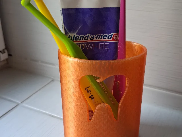 Toothbrush mug