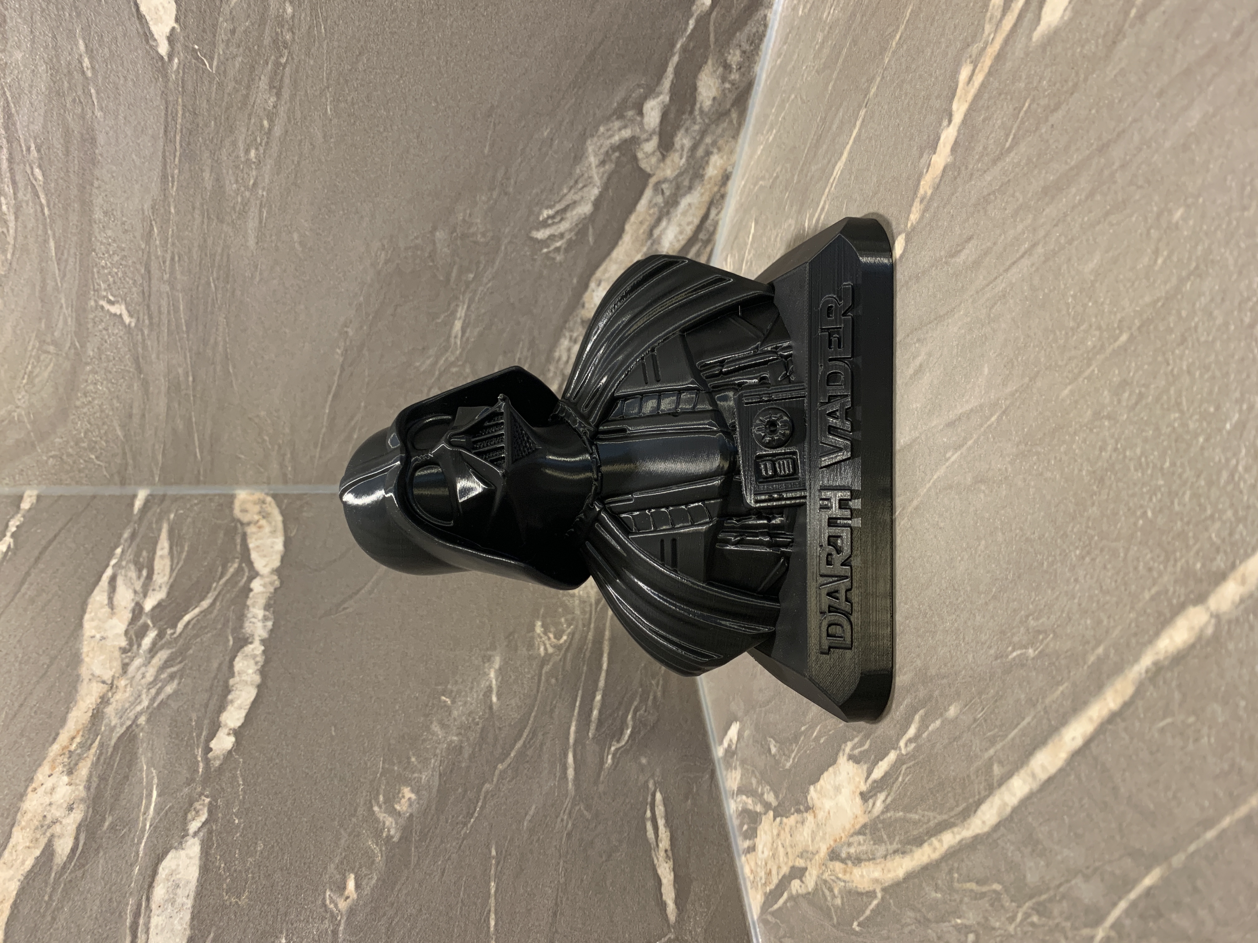 Miniatura 8 do modelo 3D Darth Vader Bust - base+lettering