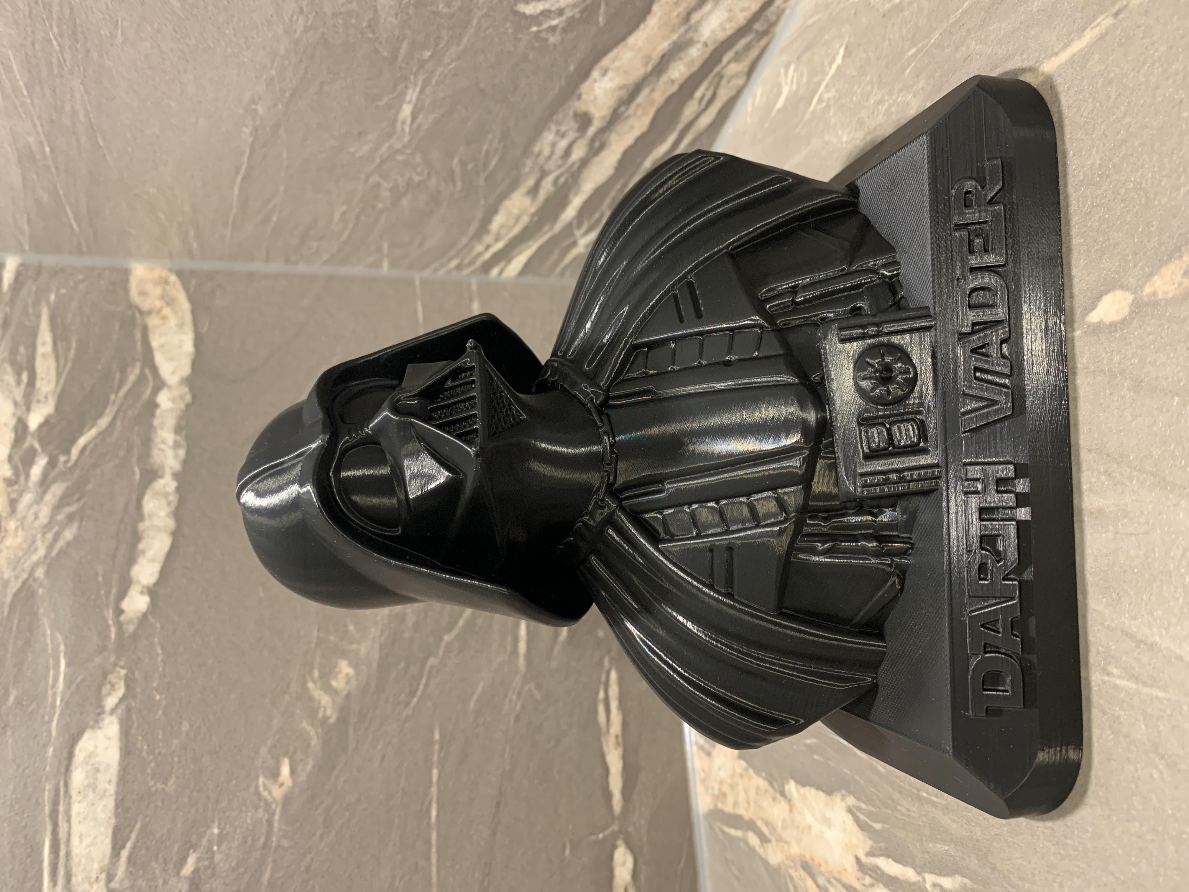 Miniatura 7 do modelo 3D Darth Vader Bust - base+lettering