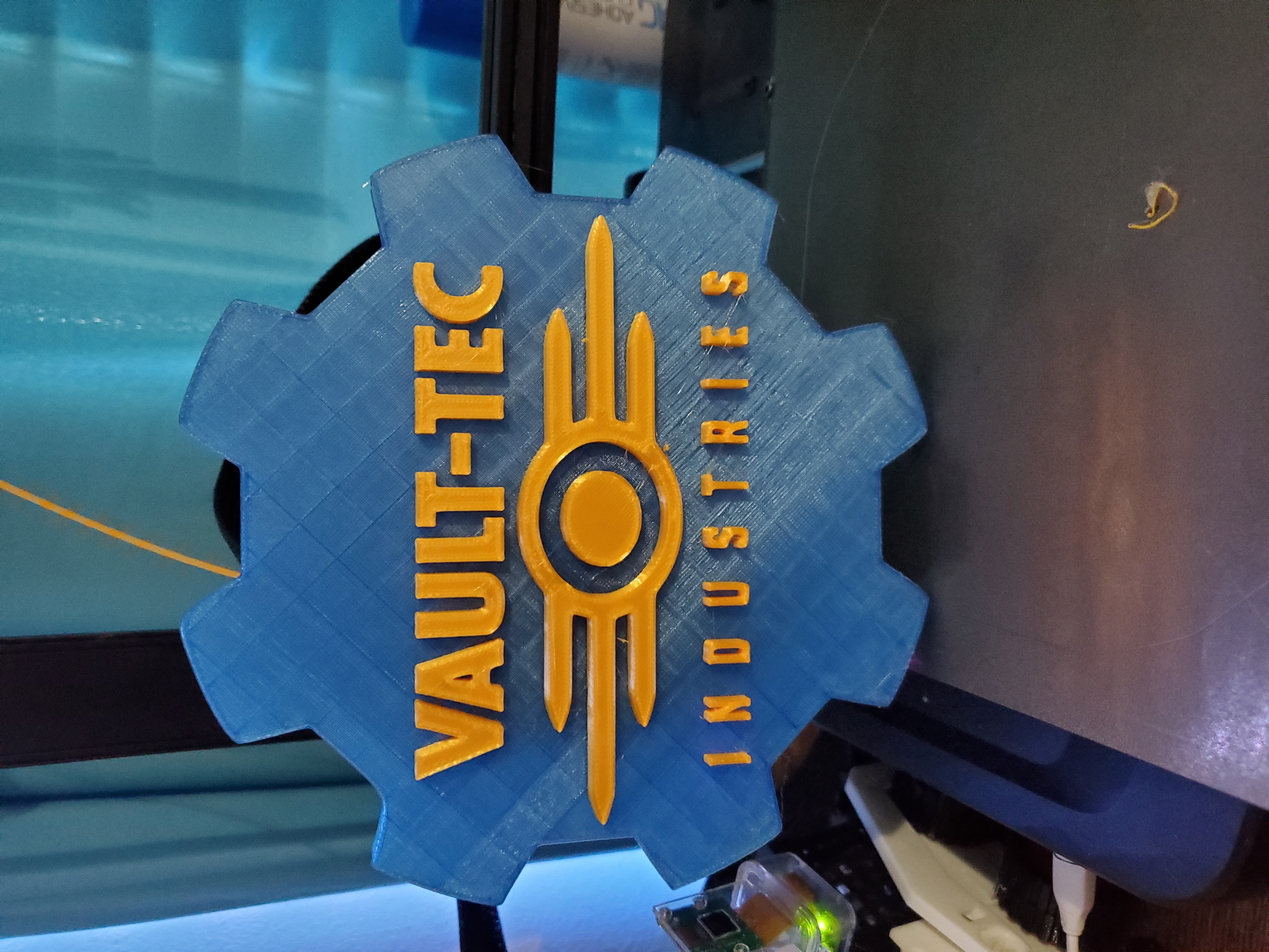 Vault-Tec Gear Logo