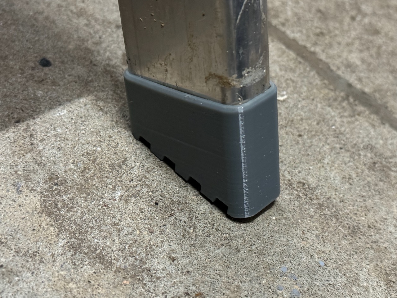 Excelsior ladder replacement feet (front)