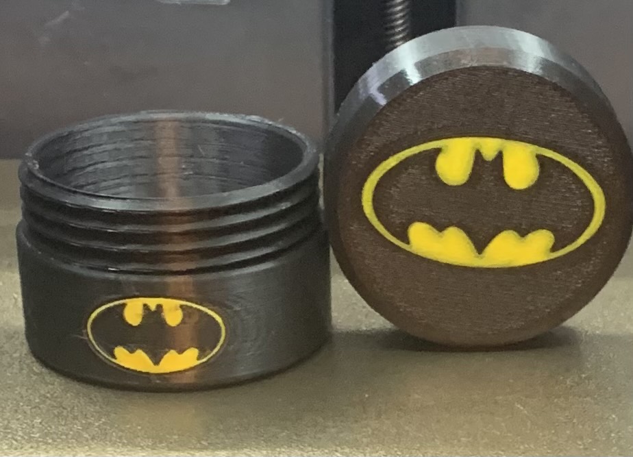 Miniatura 4 do modelo 3D Batman  stash box