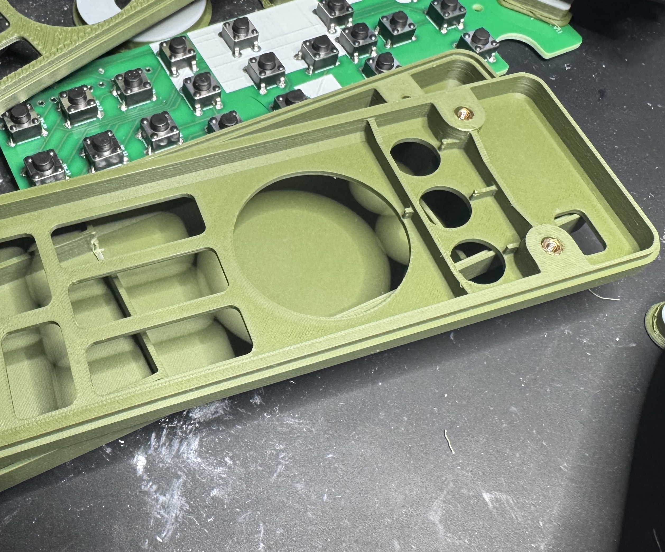 Everything Remote bottom Latch — miniatura 3