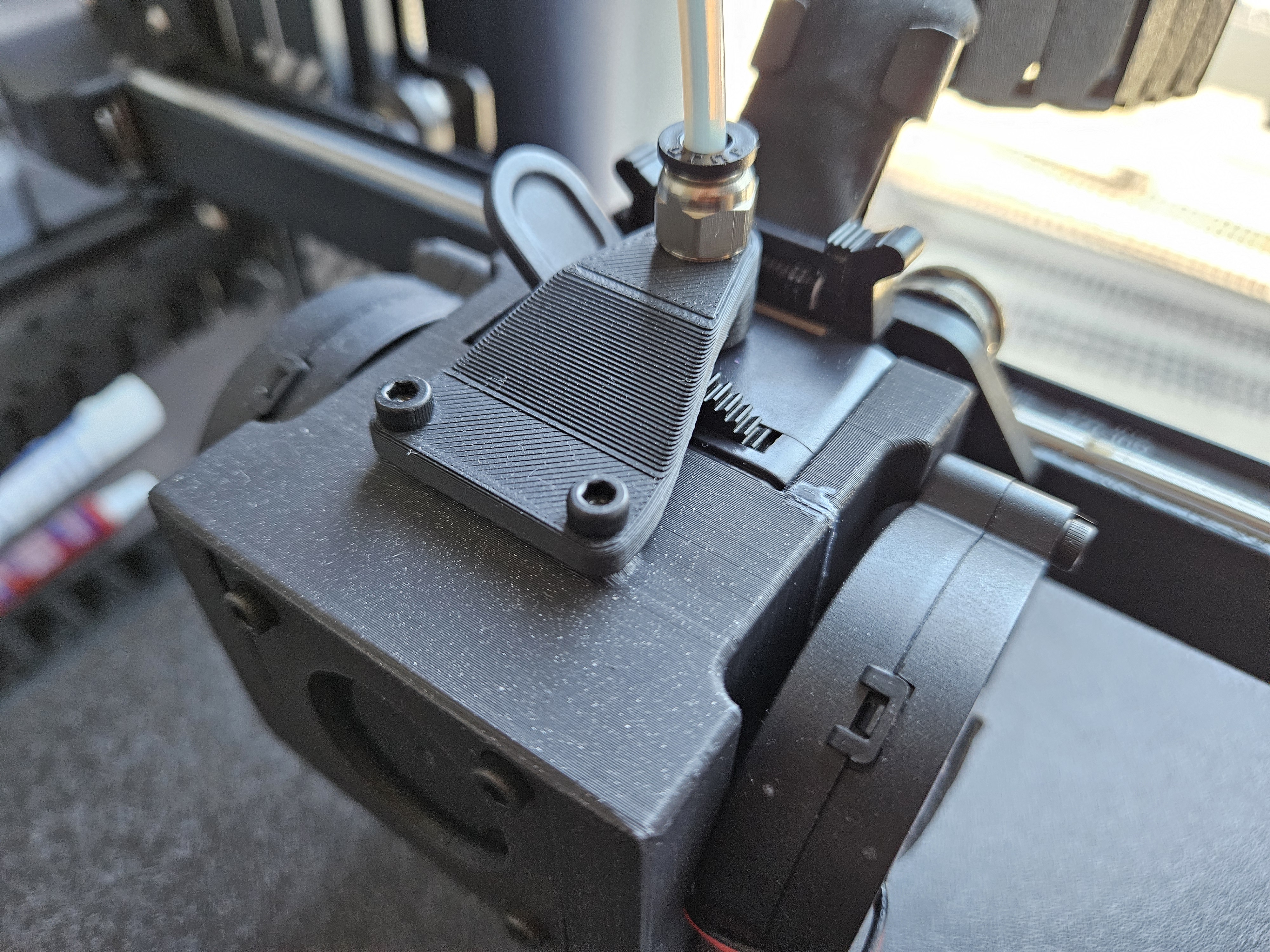 Reverse Bowden Adapter (for OrzOrzOrz's Neptune 4 KUSBA Shroud) 3D model thumbnail