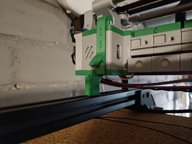 ERCF v2 - Aligned bottom panel feet