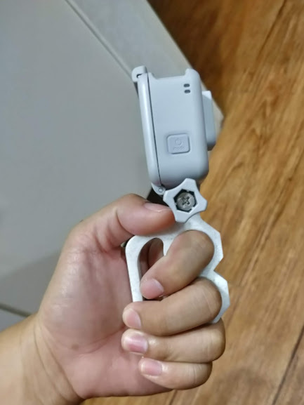 GoPro handle - 2 finger knuckle style by FunFunBoy | Download free STL ...