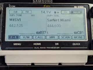 iCom ID-5100 Desktop Stand with Gridfinity Base by Bones