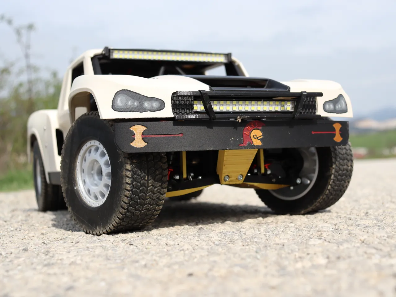 RC trophy truck&accessories(needs batter sale