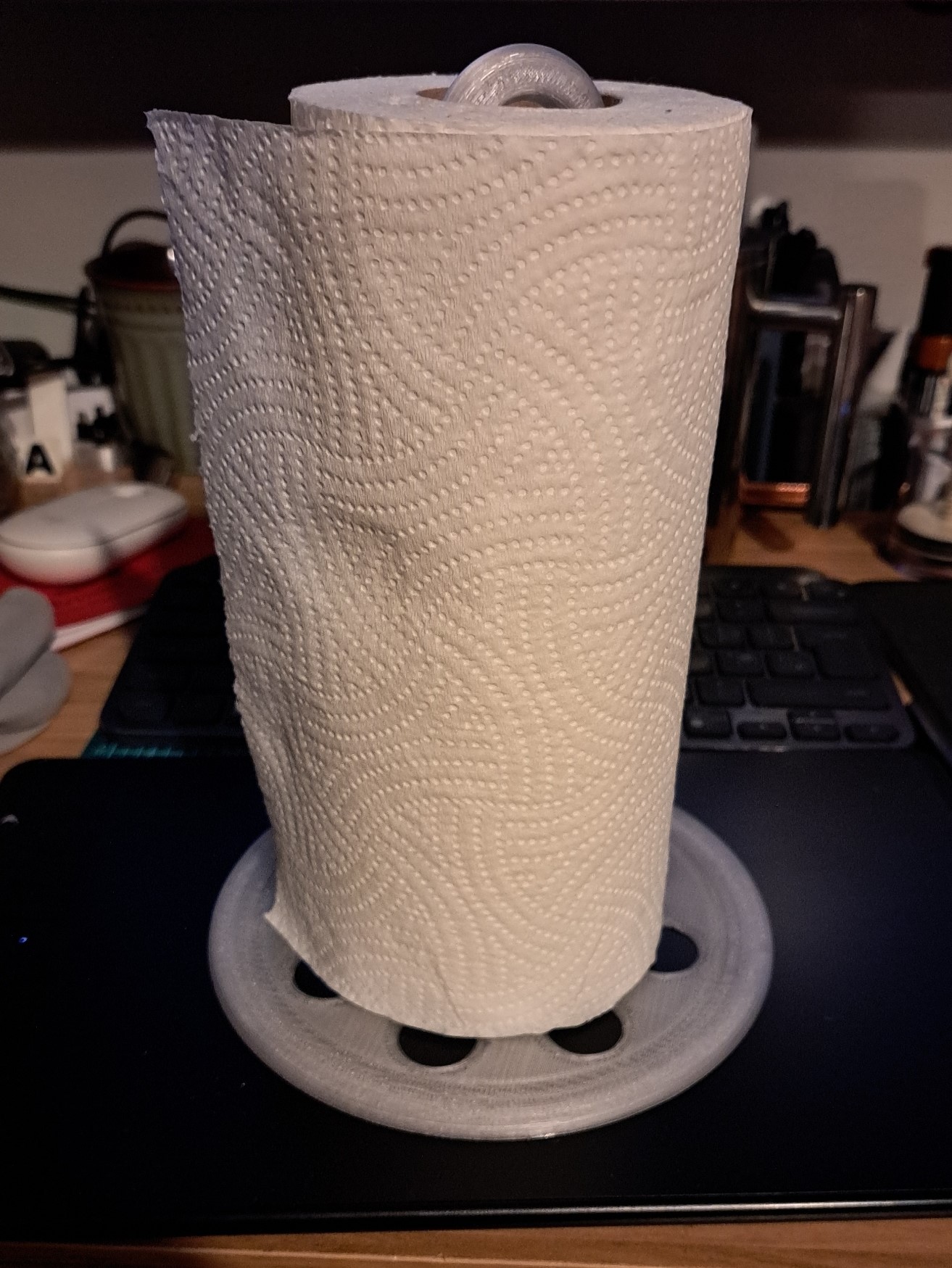 Paper Towel Holder (Tiling Structure)