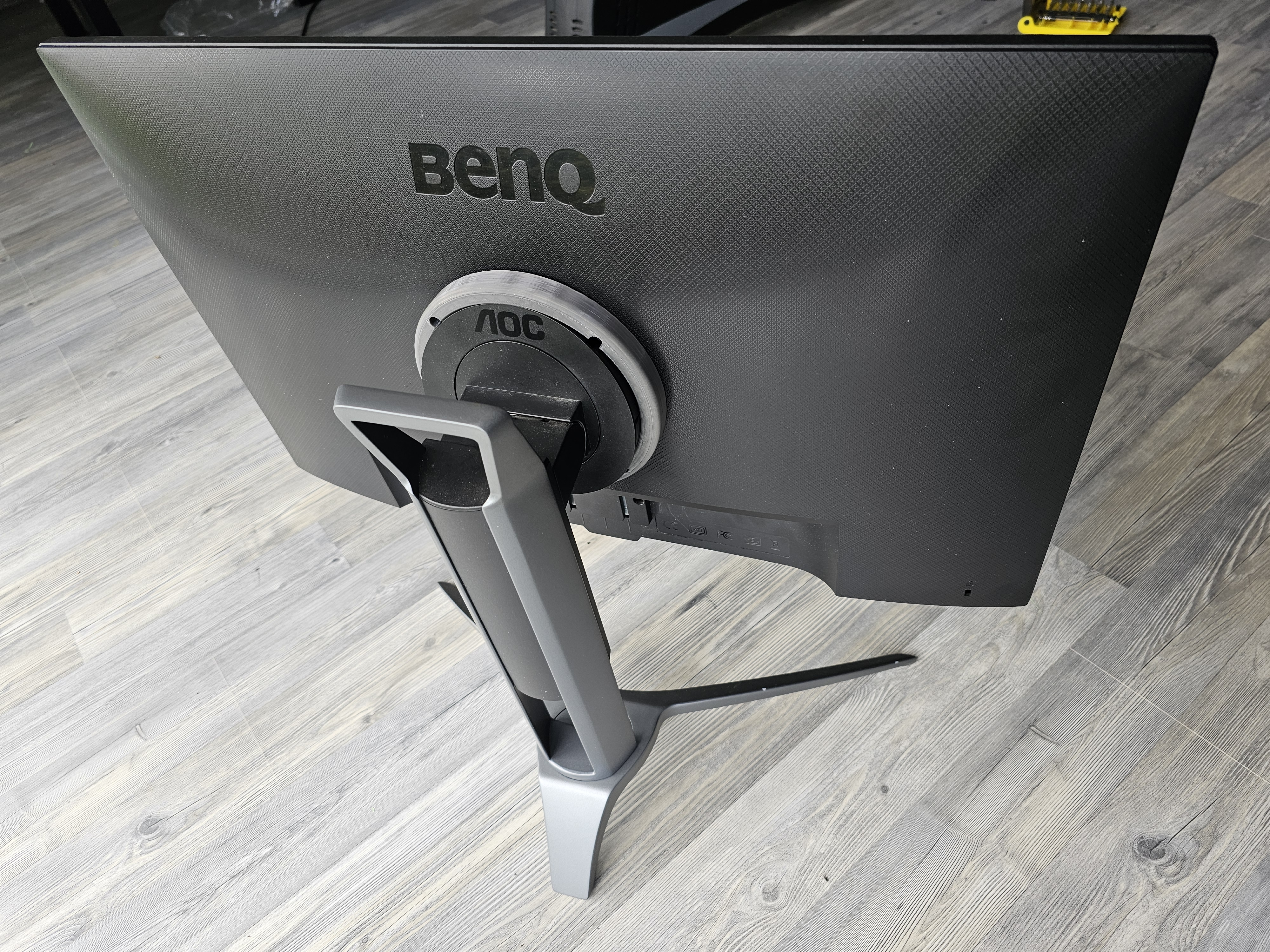 AOC Agon 273QX stand to VESA 100 adapter