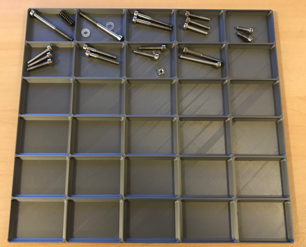 Parametric Small Parts Organizer Tray for Disassembly