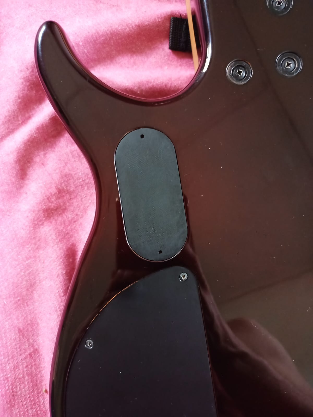 Peavey Millennium AC BXP Bass Guitar Battery Cover Plate