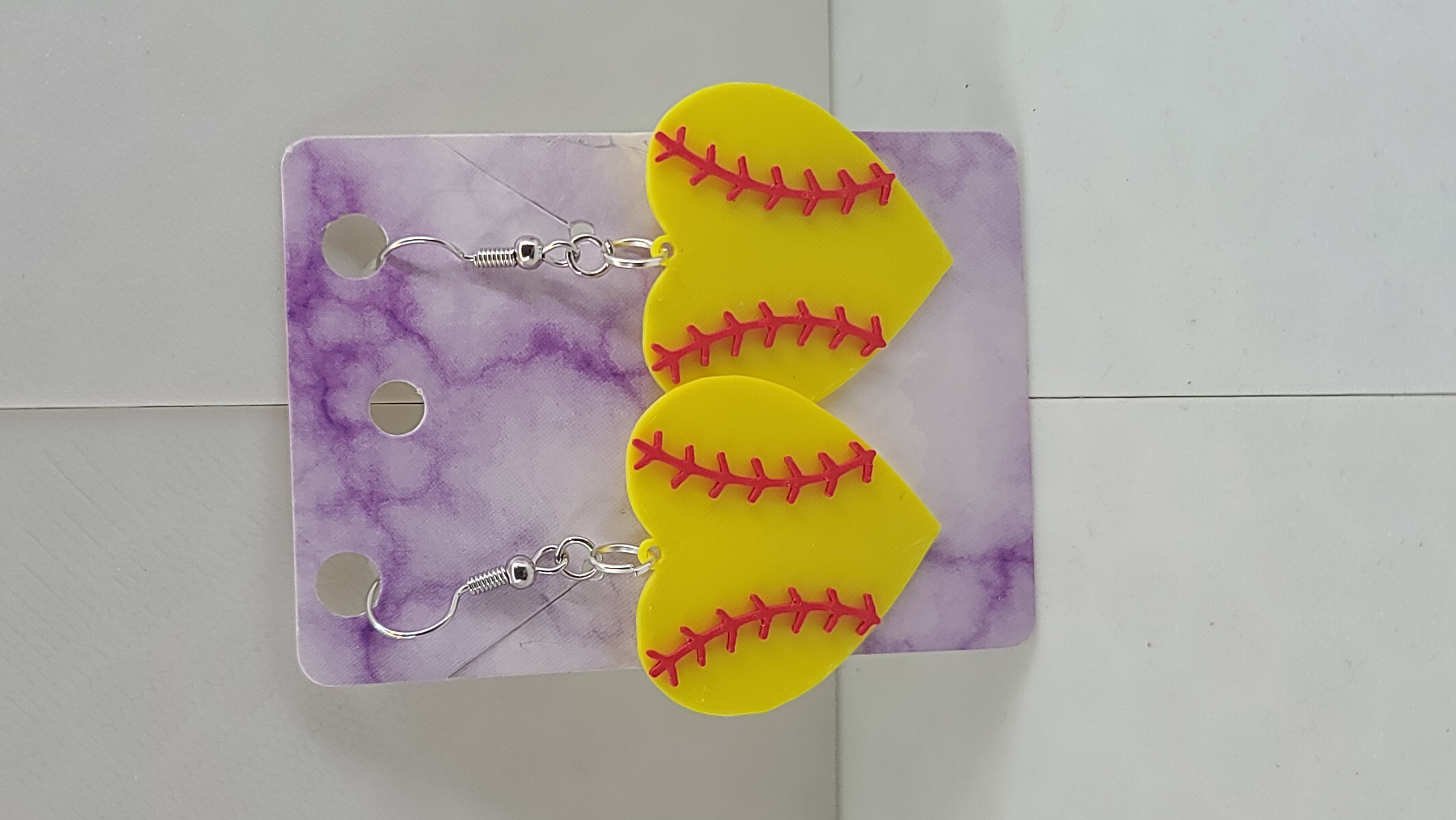 Miniatura 2 do modelo 3D 5 Softball Earrings
