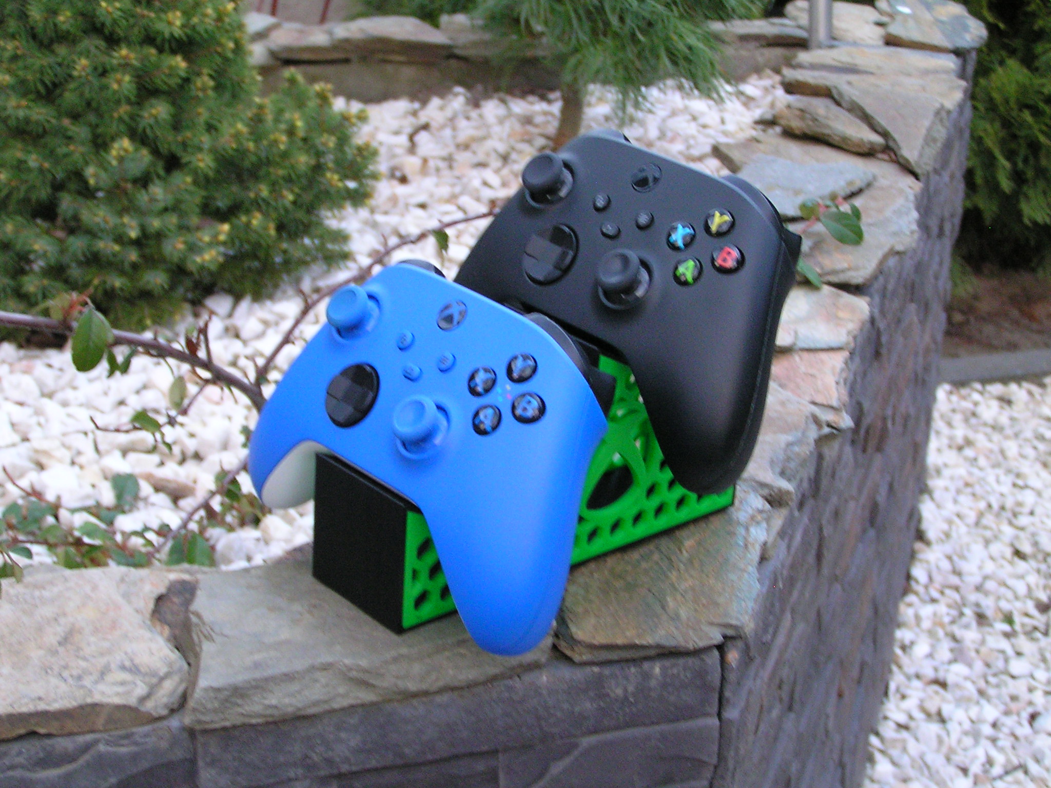 Miniatura 5 do modelo 3D Xbox Controller Stand