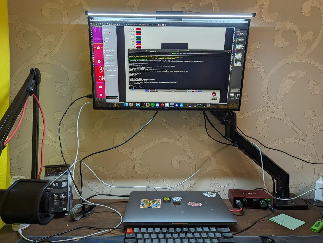 Led mount for monitor (screenbar) by Vova Stelmashchuk | Download free ...