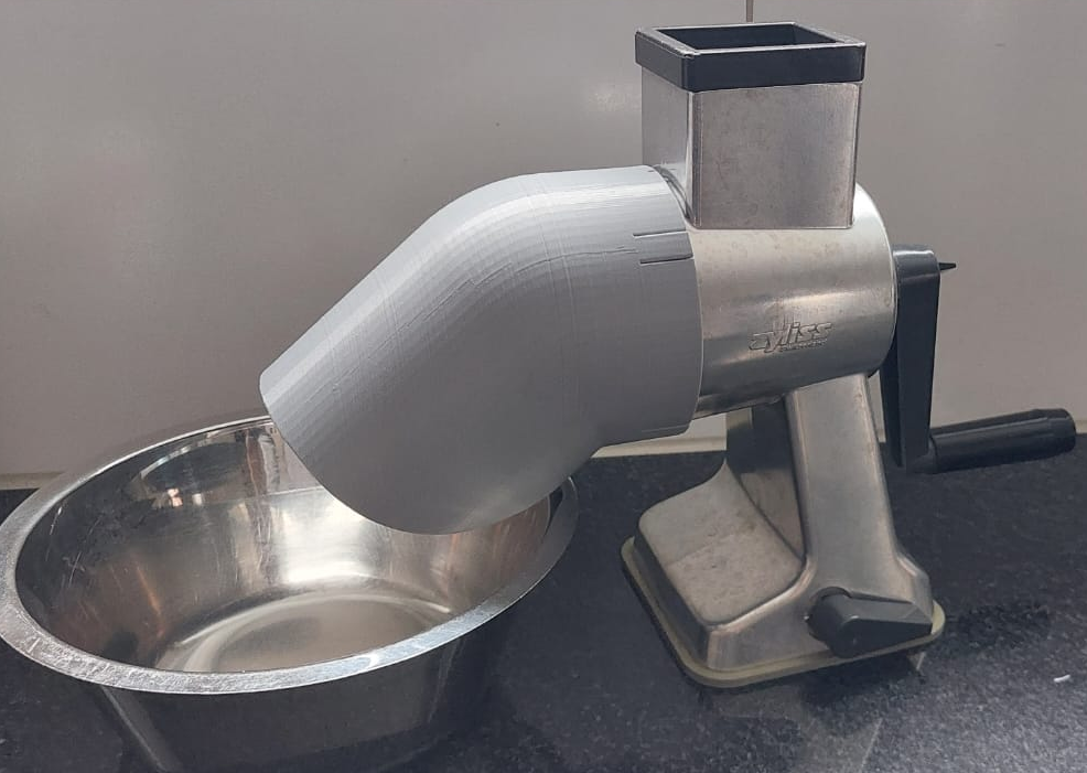 Zyliss drum grater spout