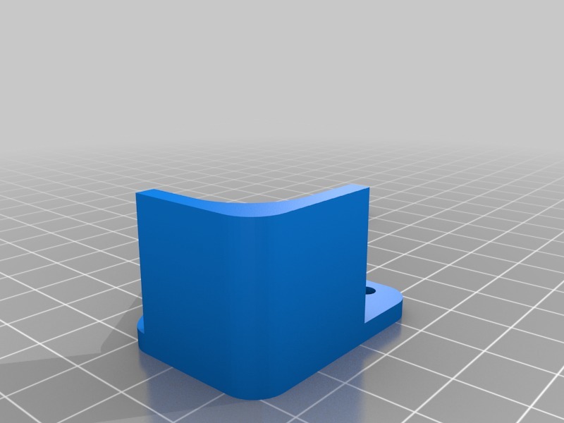 Square extruder switch fan support
